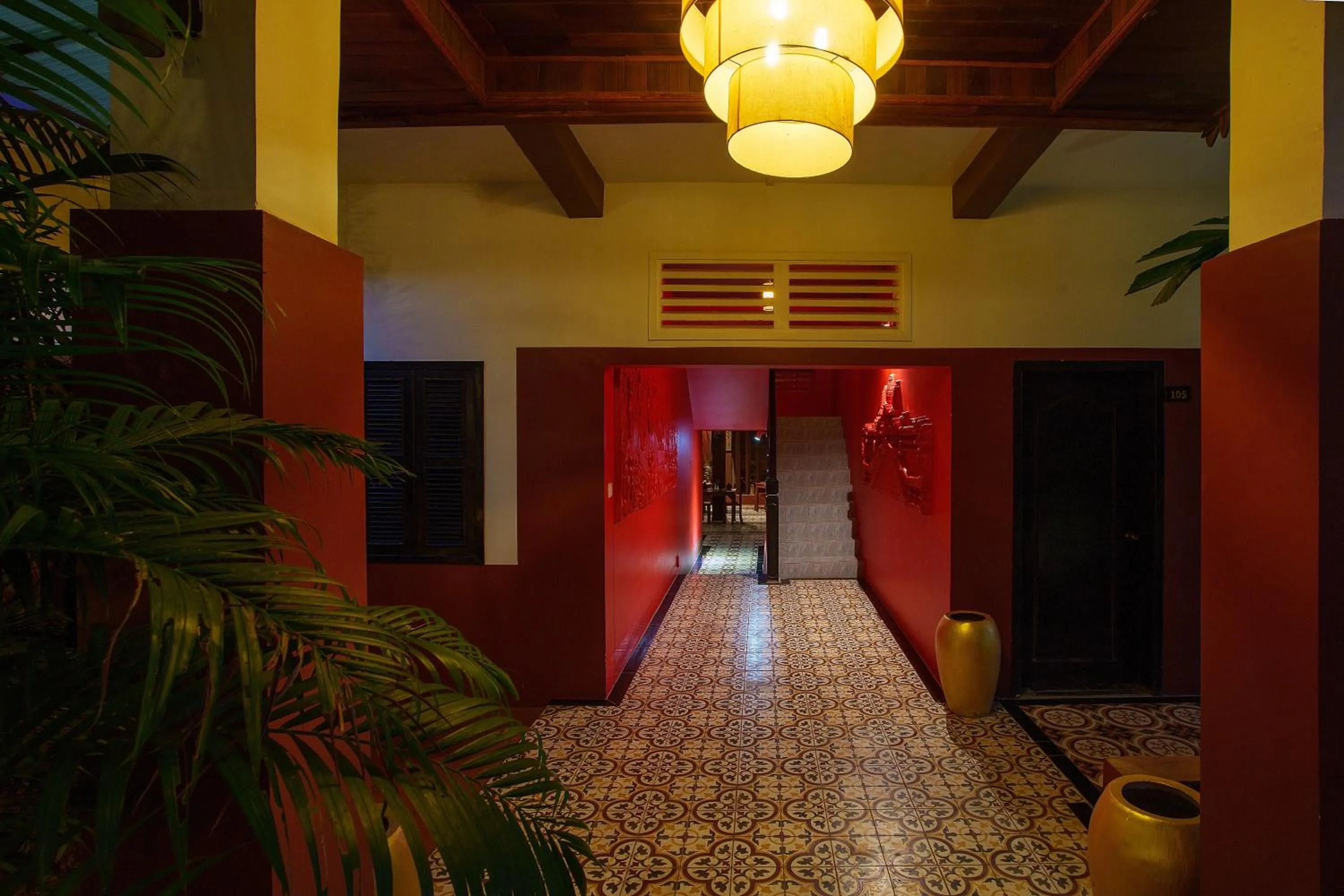 Property building in RESIDENCE 1960