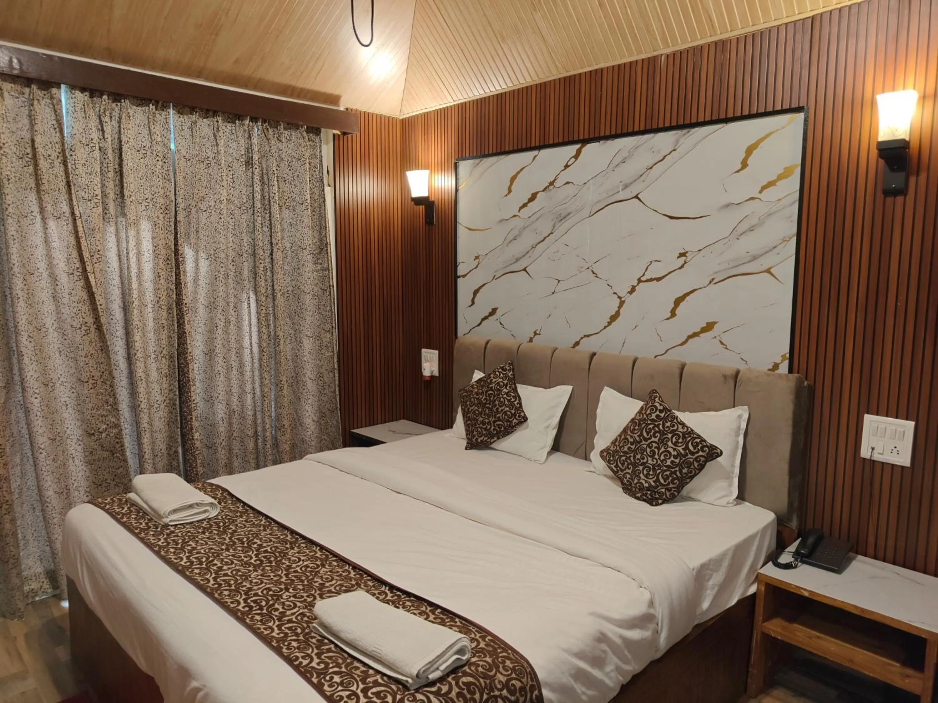 Photo of the whole room in Ocean Pearl Beach Resort