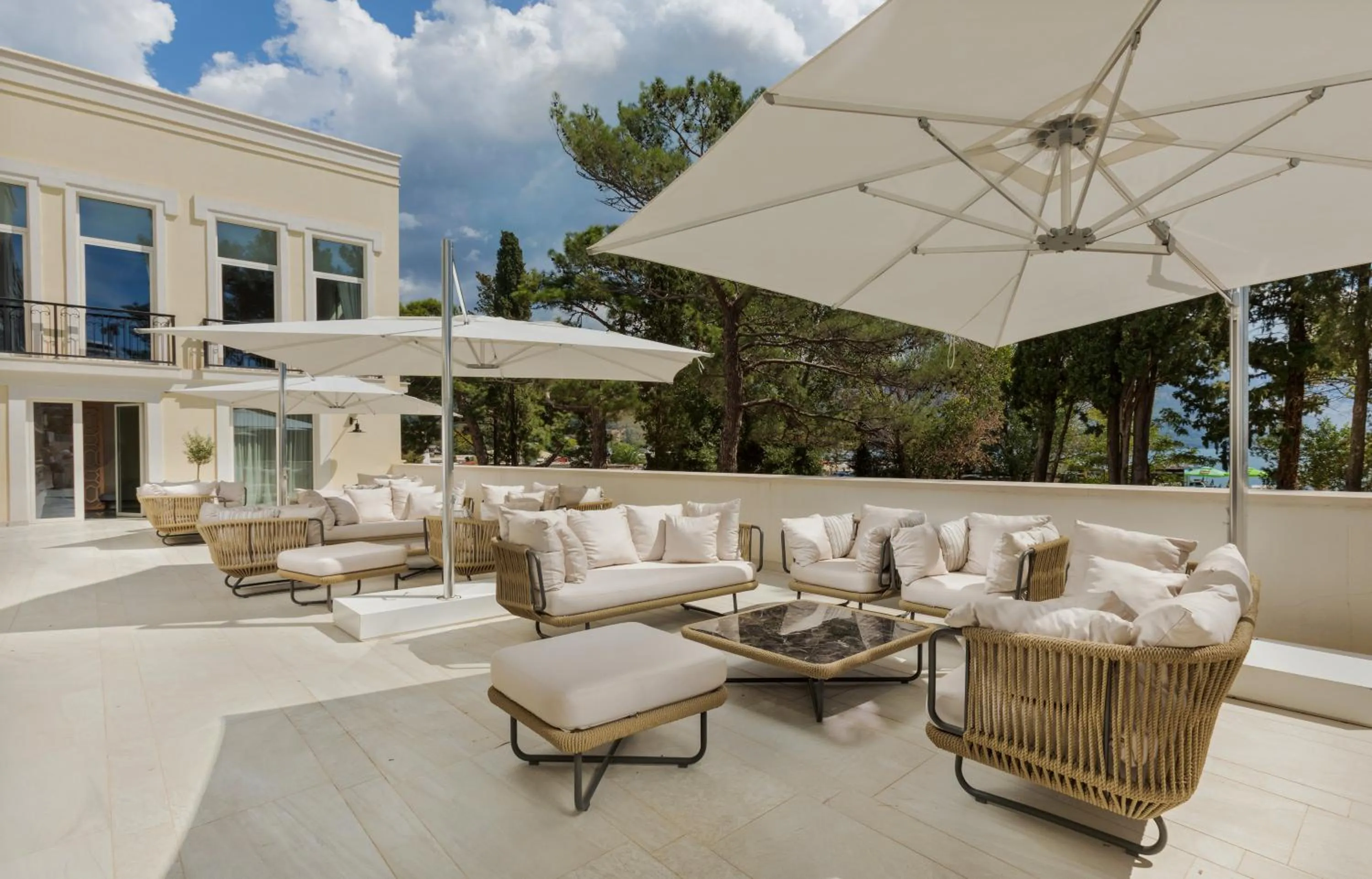 Patio in Hotel Budva