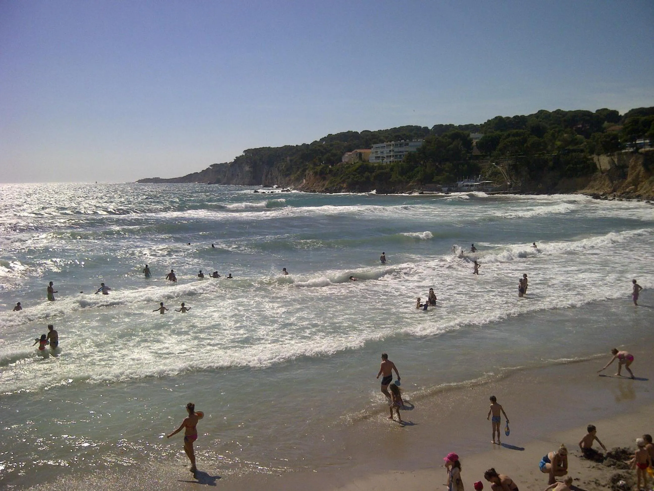 Day in O Petit Monde