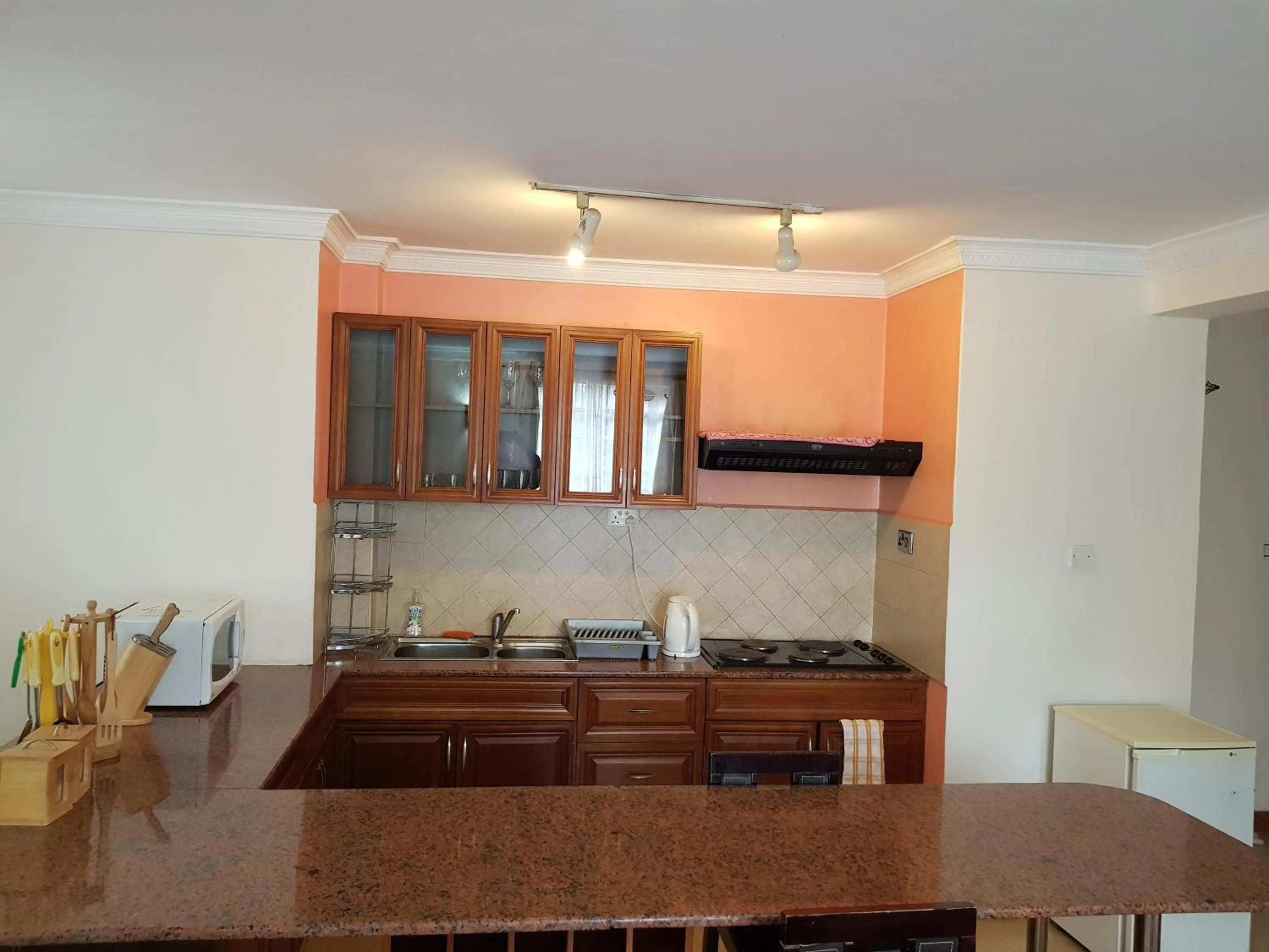 Kitchen or kitchenette in Natural Oak Apartments