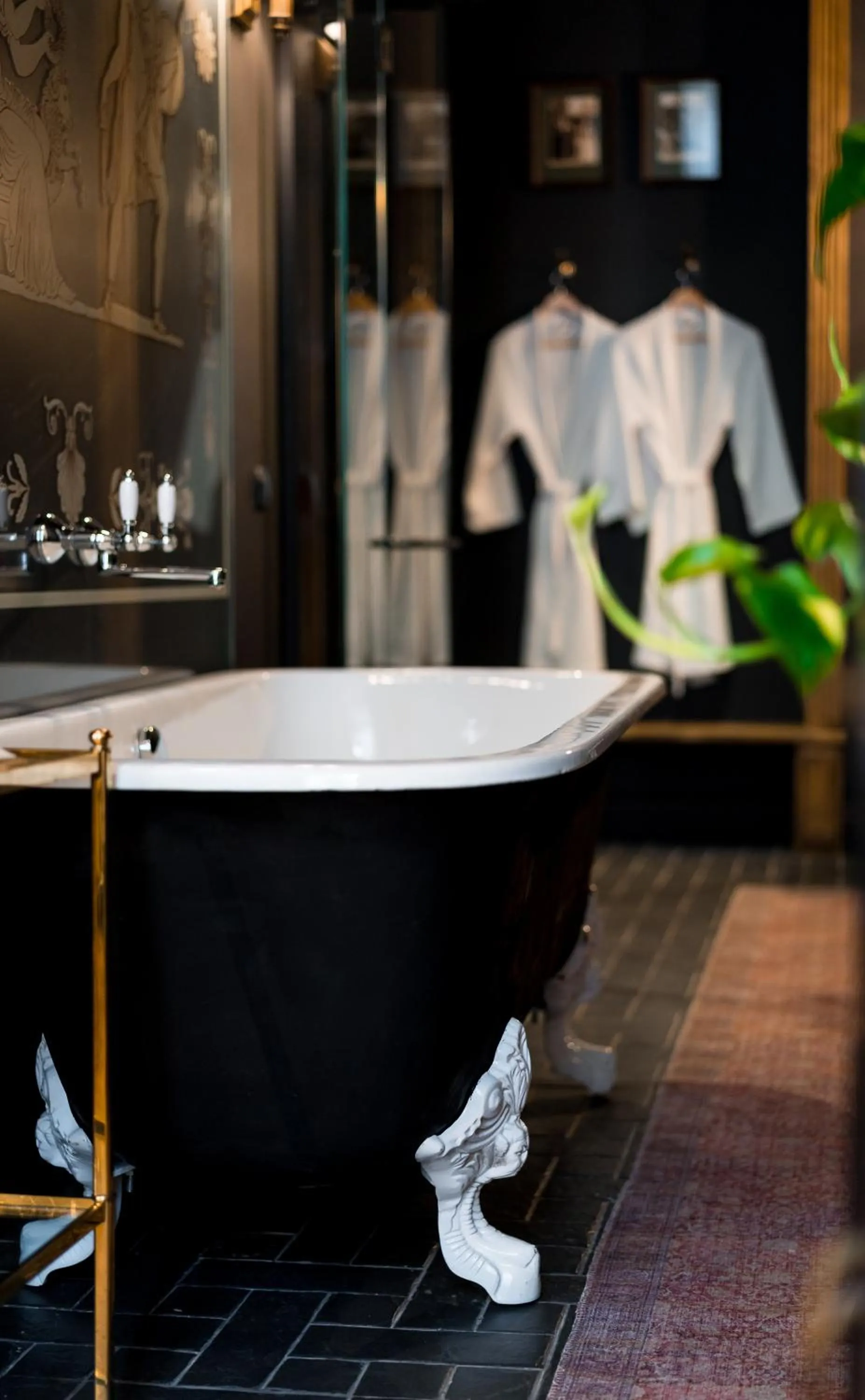 Bath in Communal Hotel Kutaisi