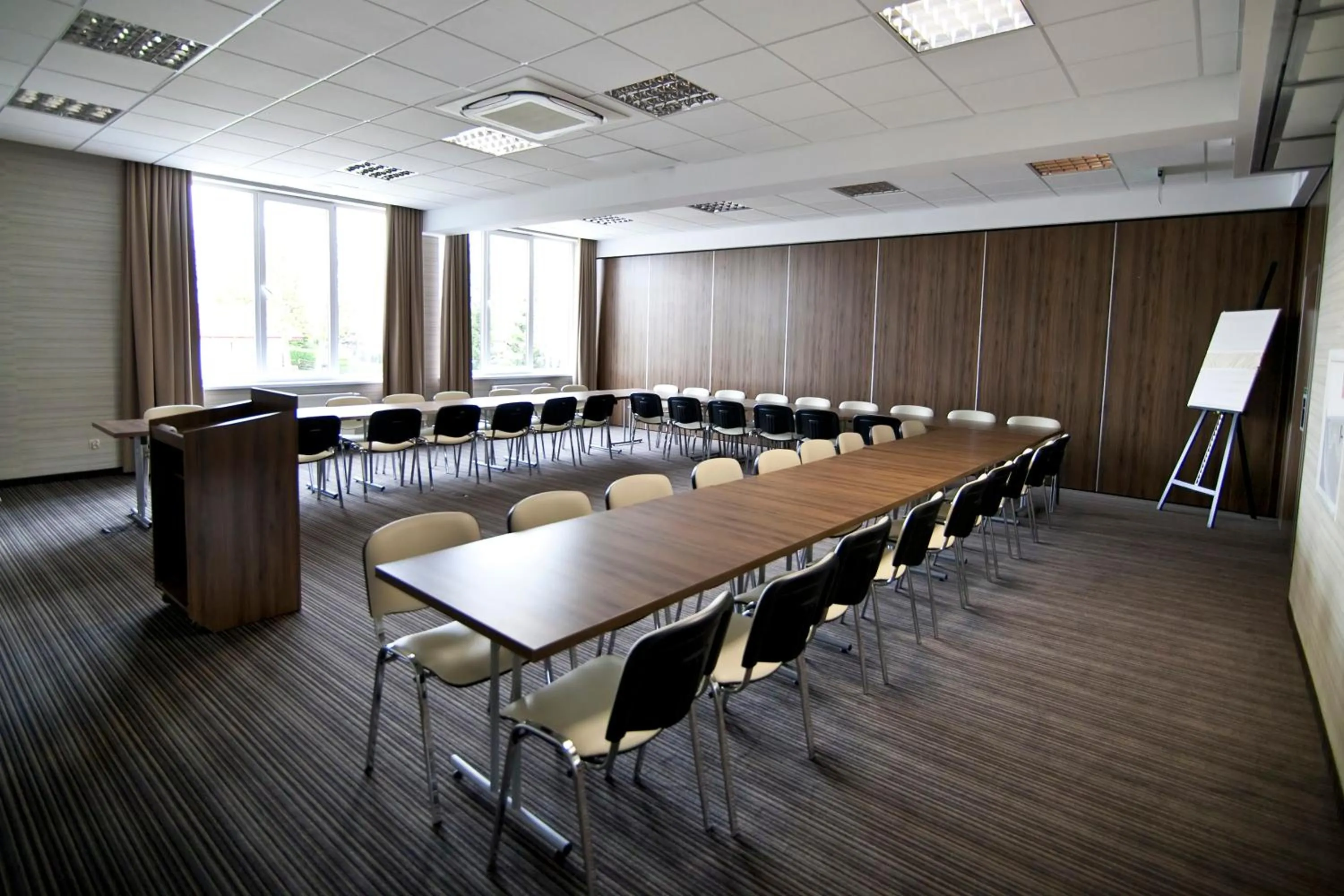 Business facilities in Imperiall Resort & MediSpa