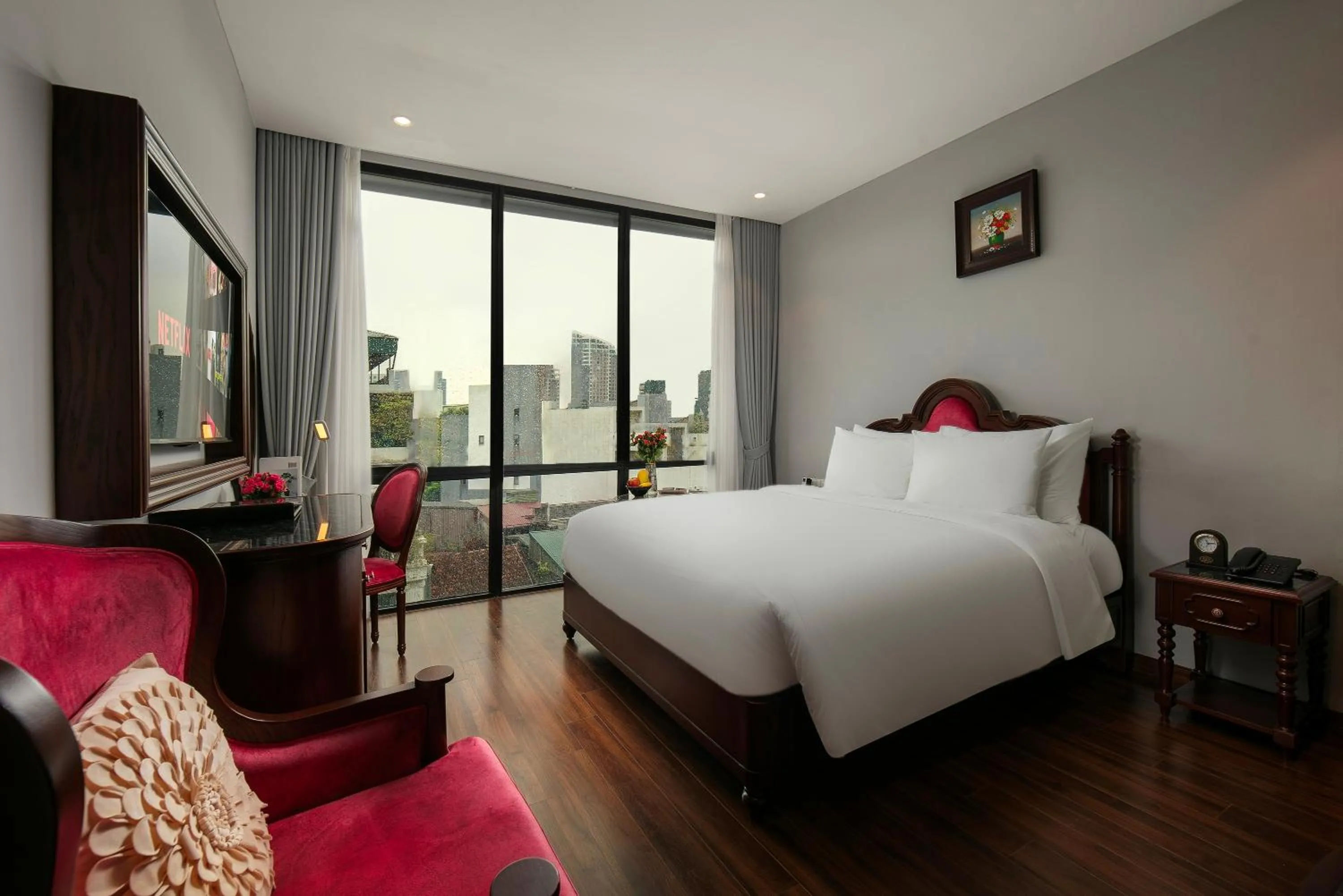 Bedroom, Bed in Serene Central Hotel