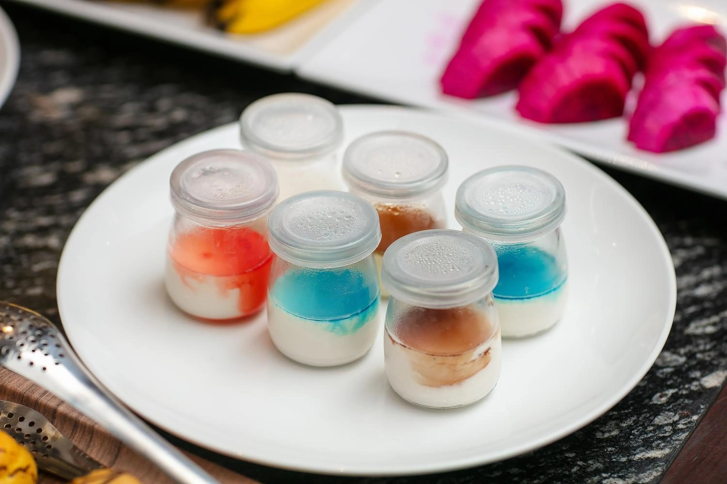 Food and drinks in Serene Central Hotel