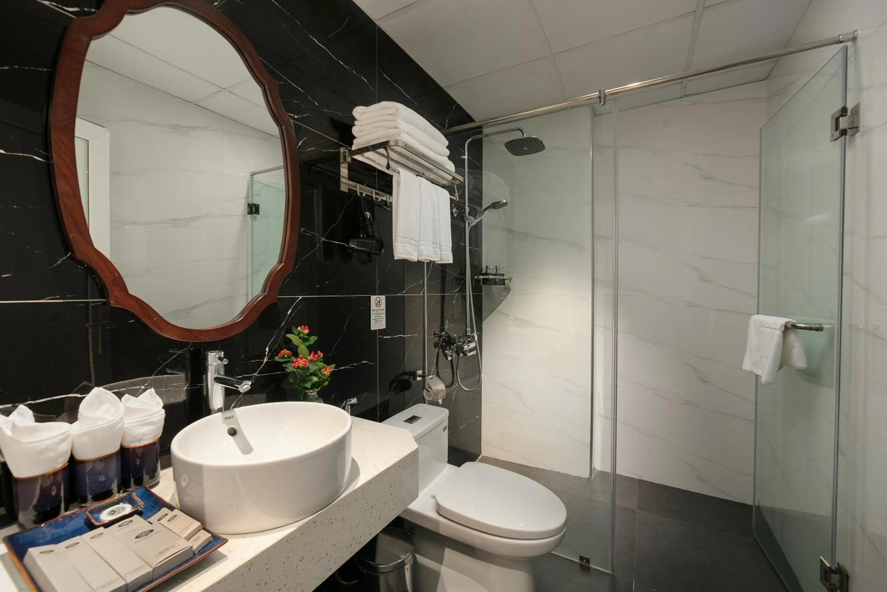 Bathroom in Serene Central Hotel