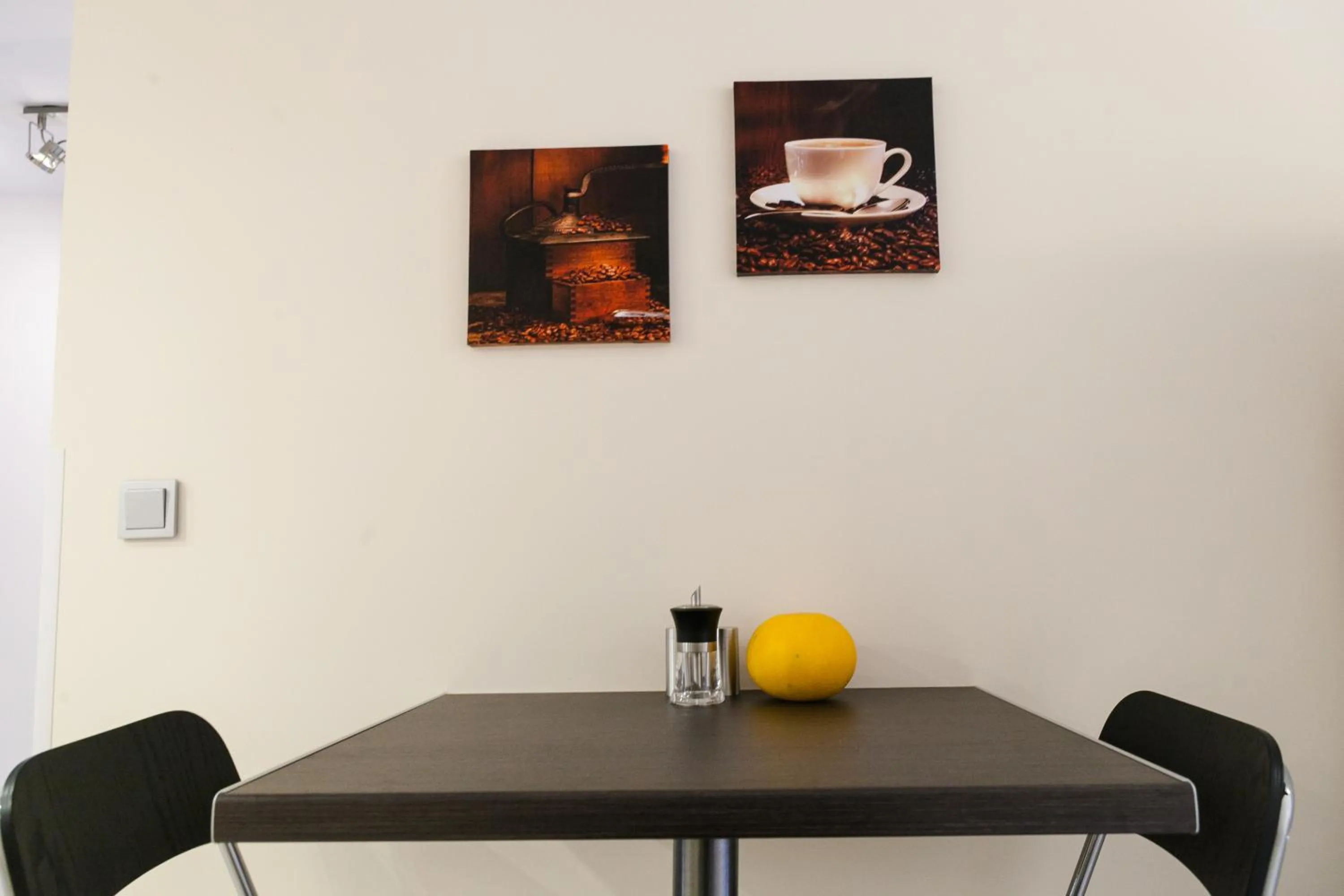 Kitchen or kitchenette in Kraków Cosy 3 room 2 bathroom Old Town