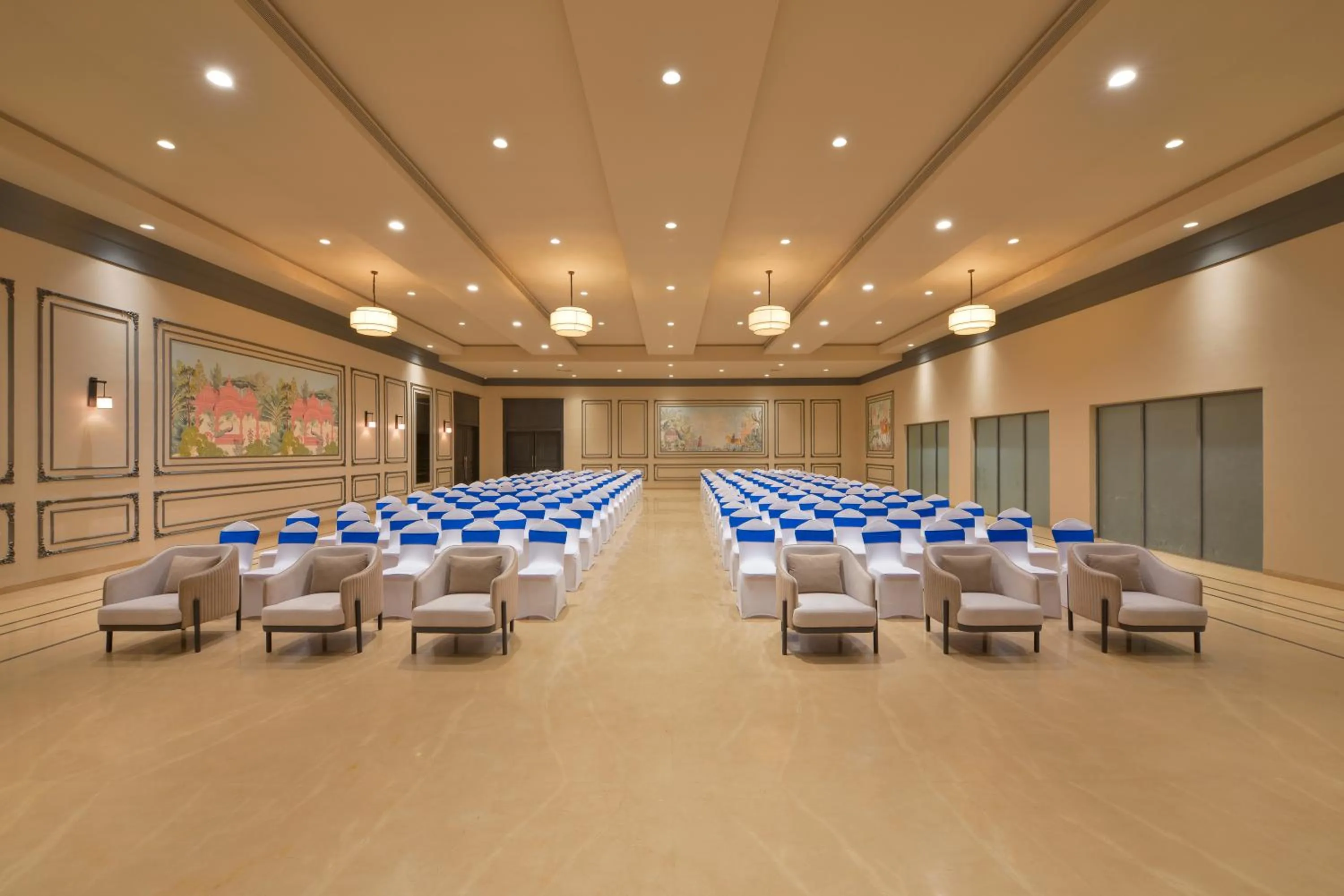 Banquet/Function facilities in Treat Hotel Nashik City Center