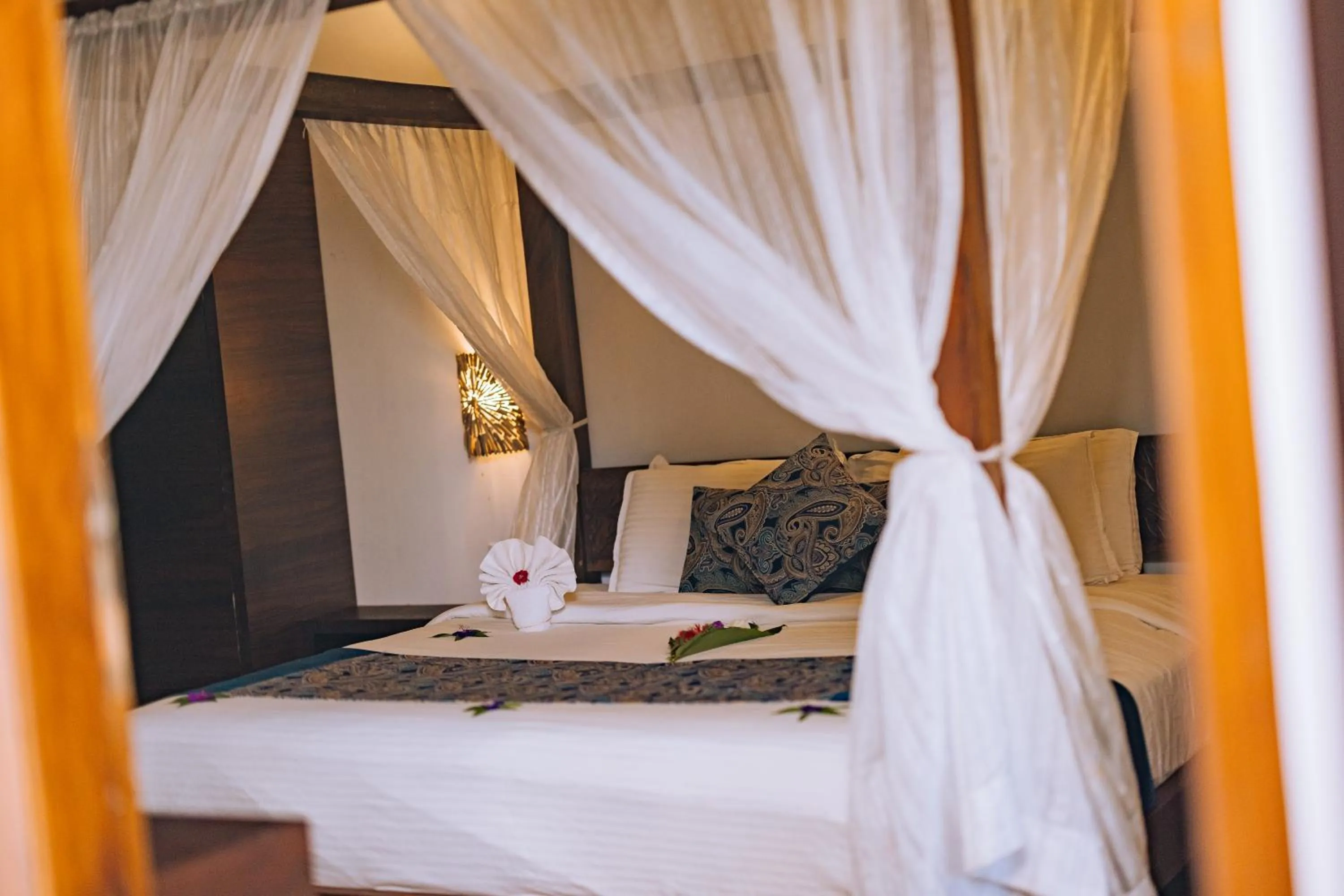 Bed in Elixir Woods Luxury Resort And Spa, Munnar