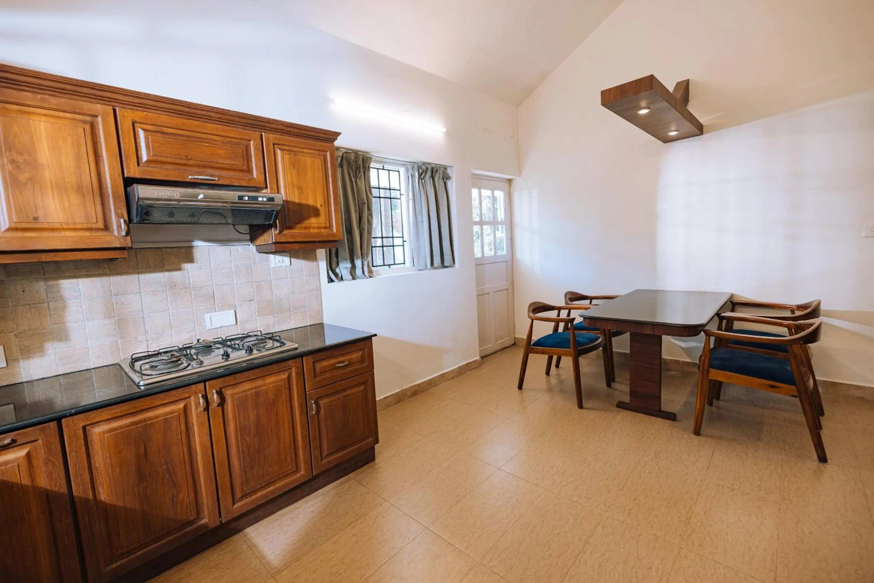 Dining area in Elixir Woods Luxury Resort And Spa, Munnar