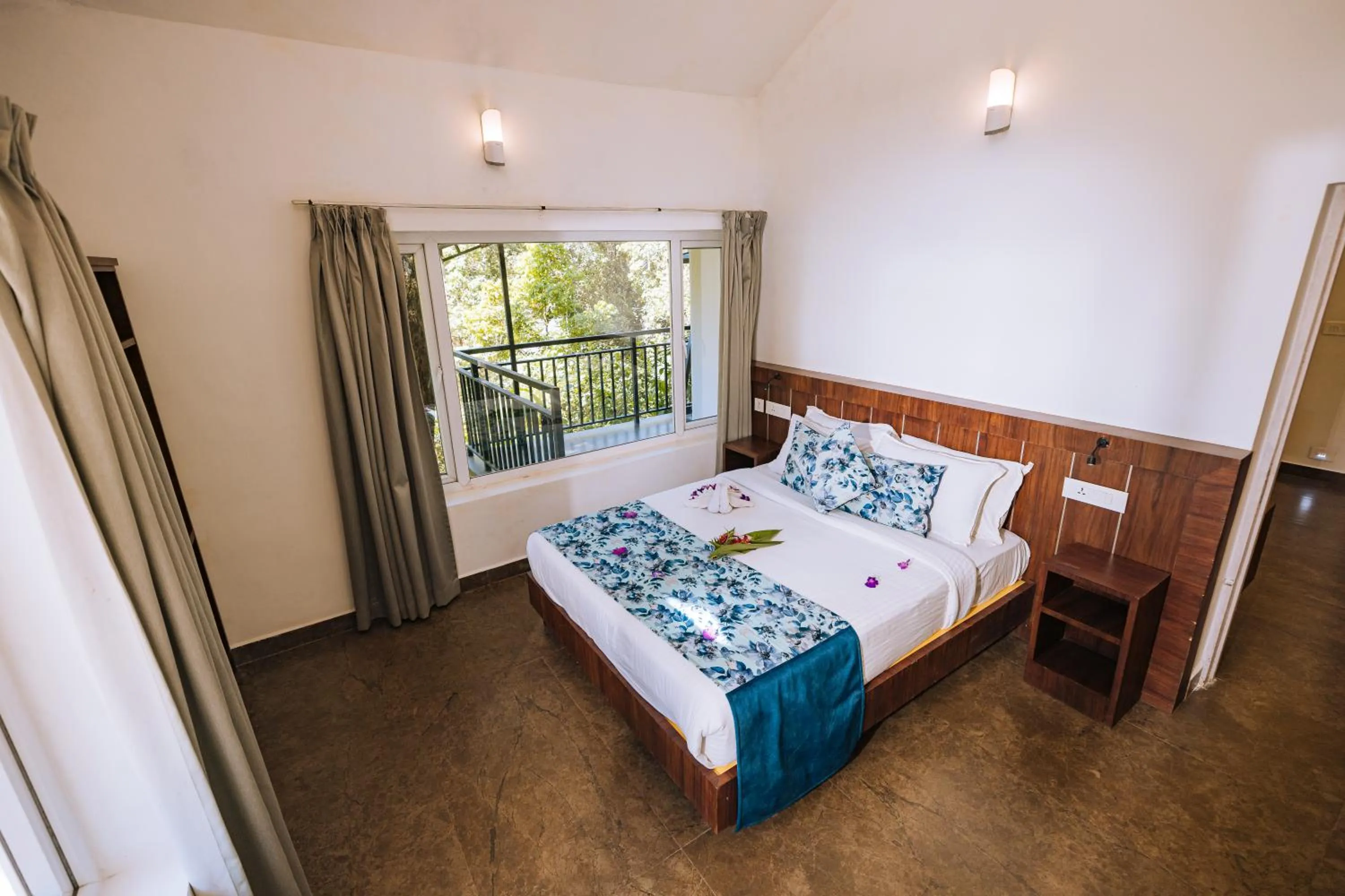 Bed in Elixir Woods Luxury Resort And Spa, Munnar