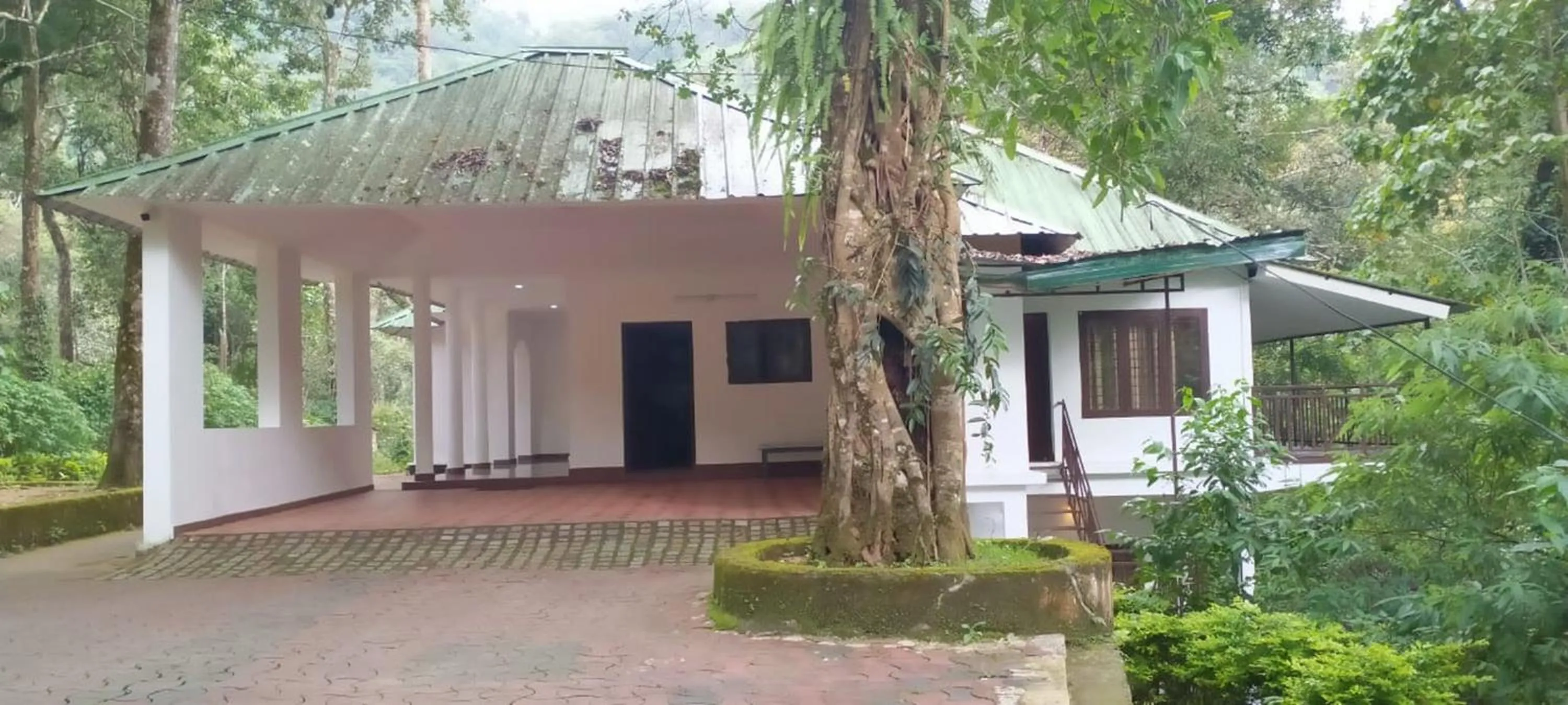 Facade/entrance in Elixir Woods Luxury Resort And Spa, Munnar