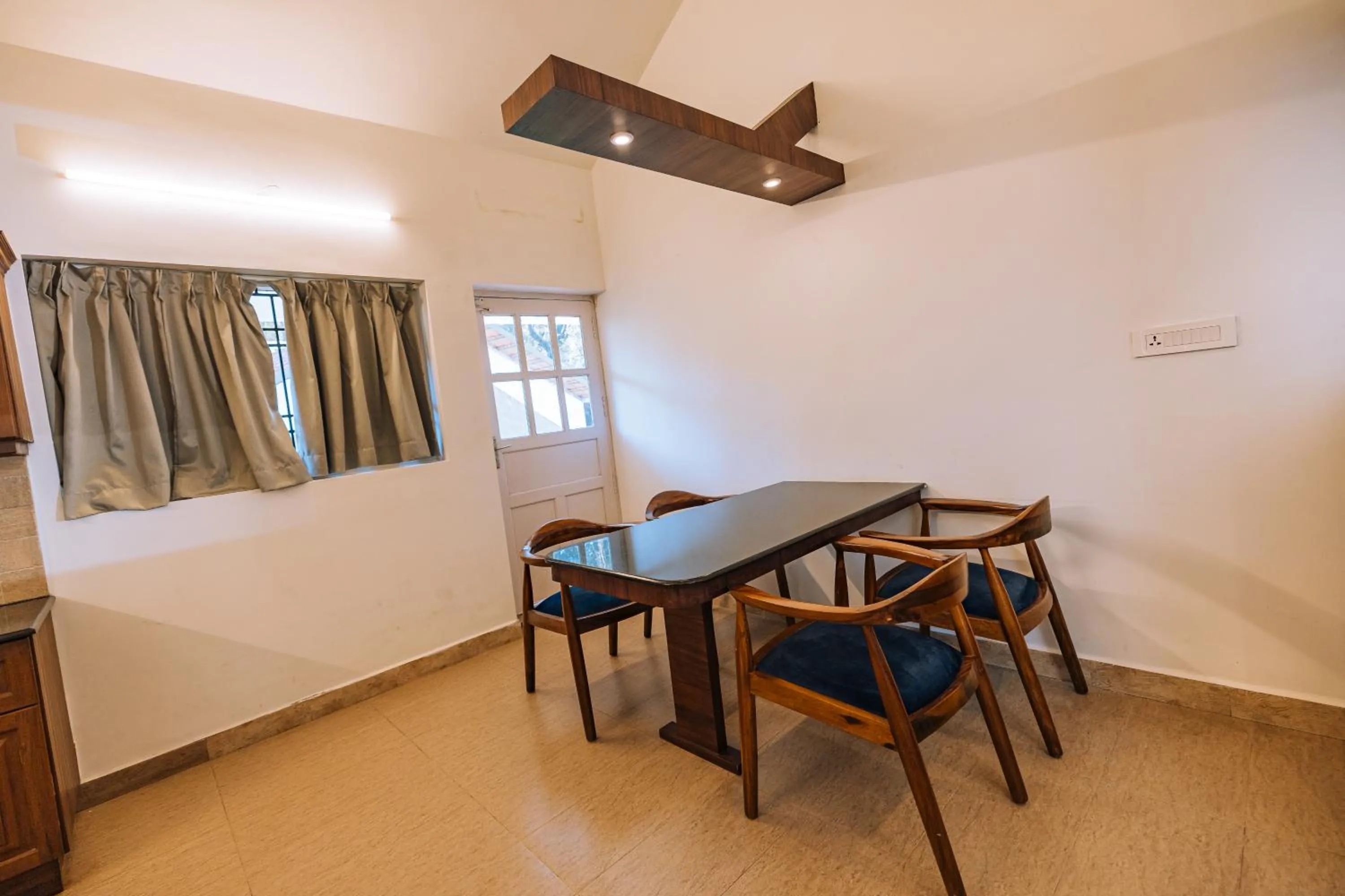 Dining area in Elixir Woods Luxury Resort And Spa, Munnar