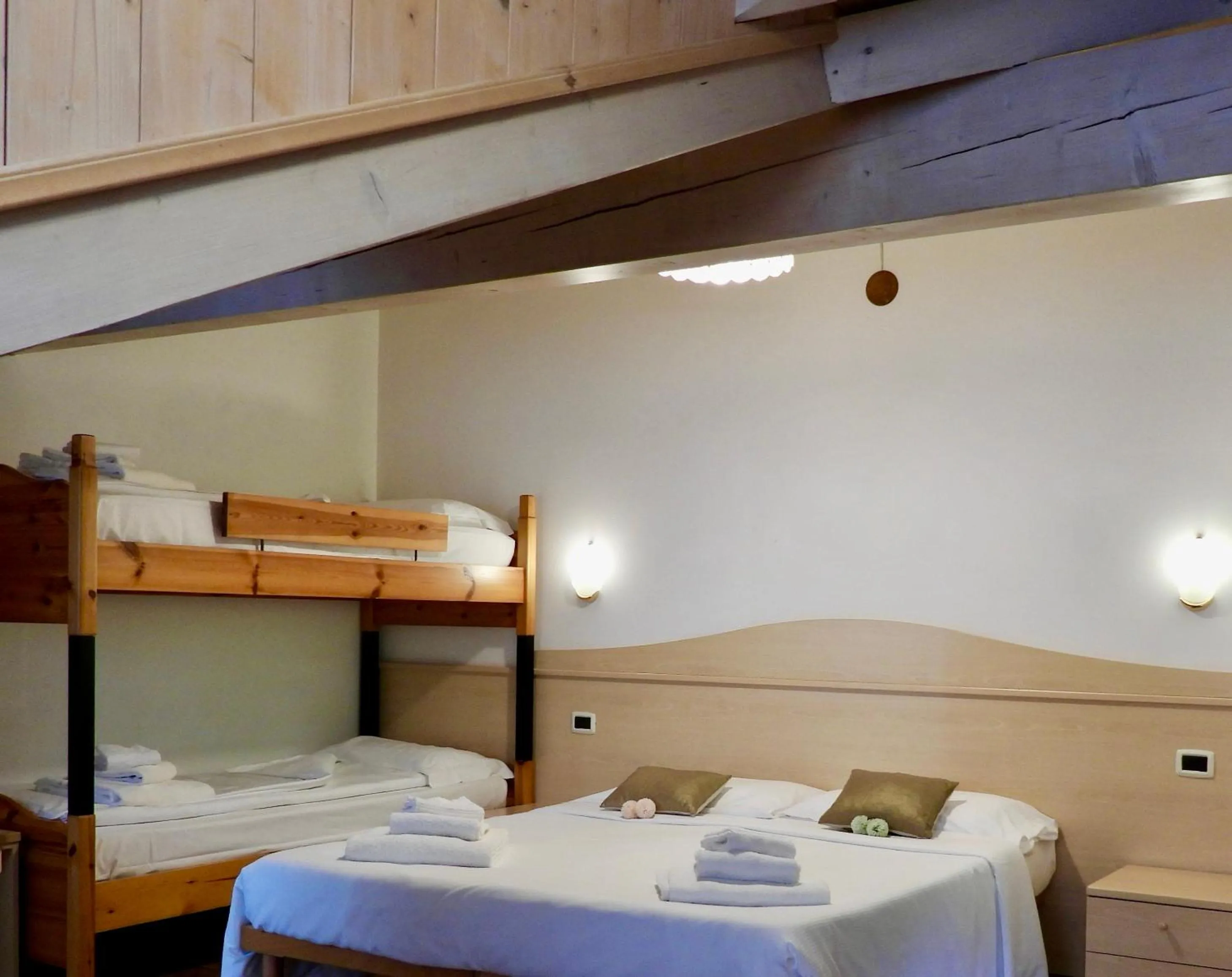 Bed in Hotel Garnì Maffei