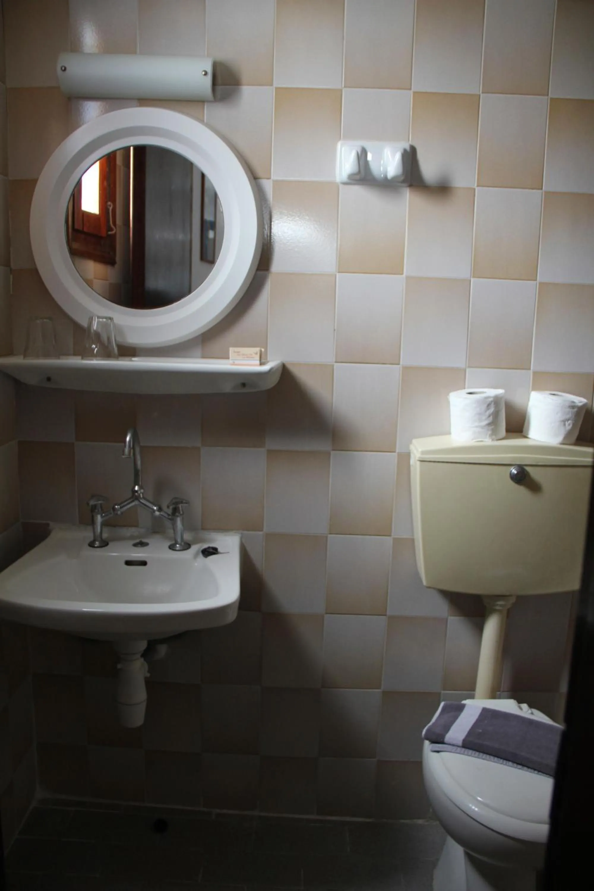 Toilet in Hotel Stavris