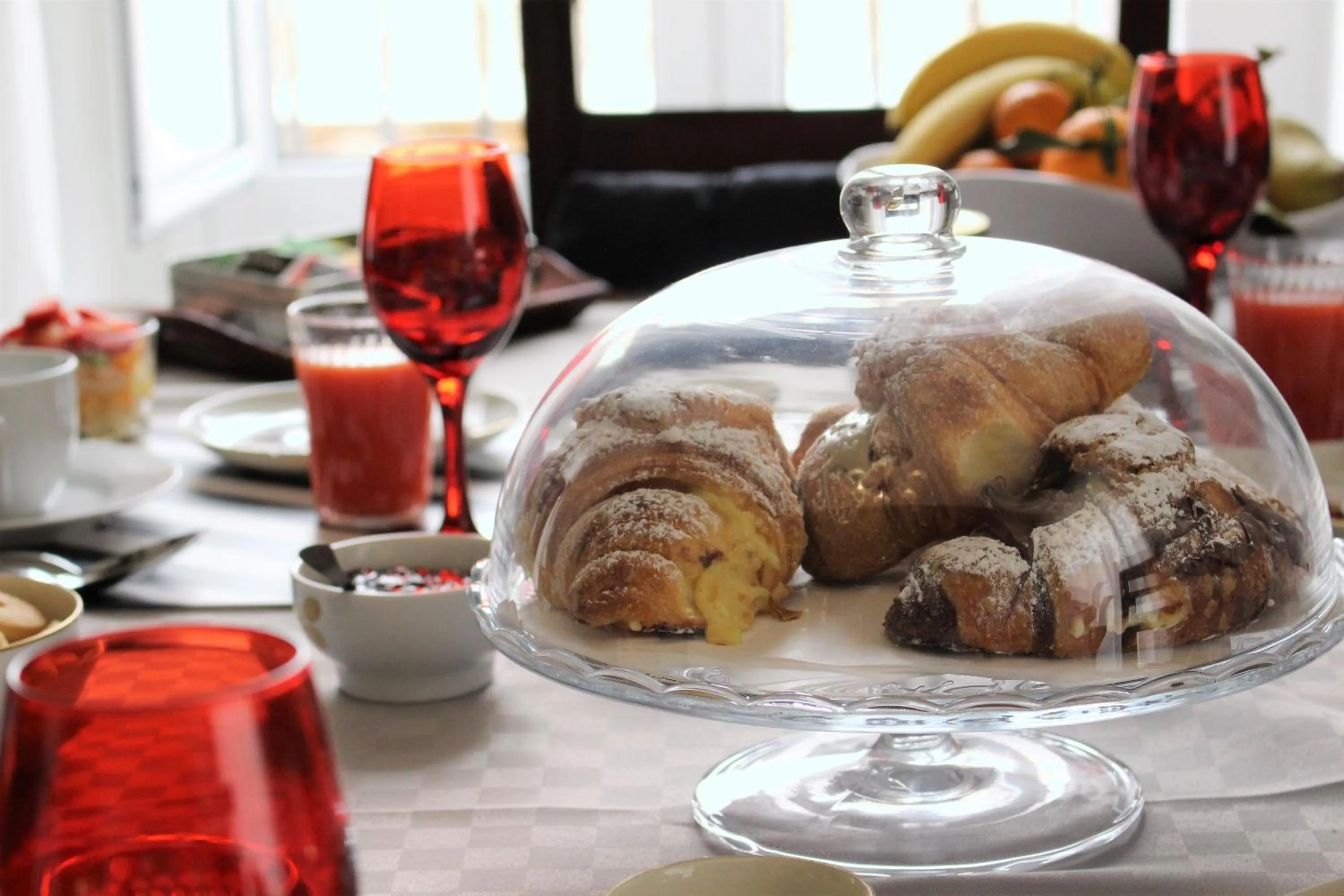 Communal kitchen in La Via delle Biciclette