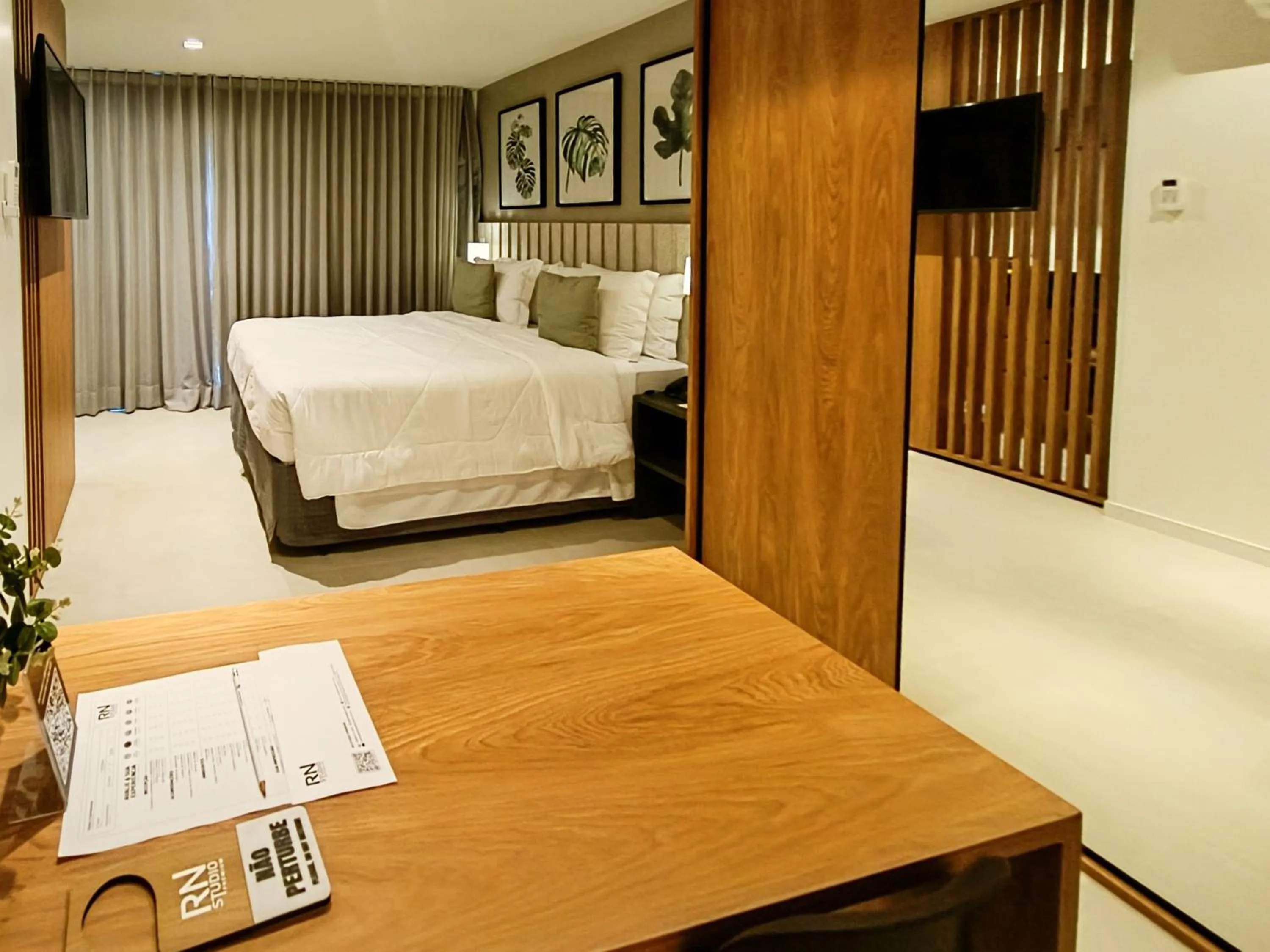 Bedroom, Bed in RN Studio Premium