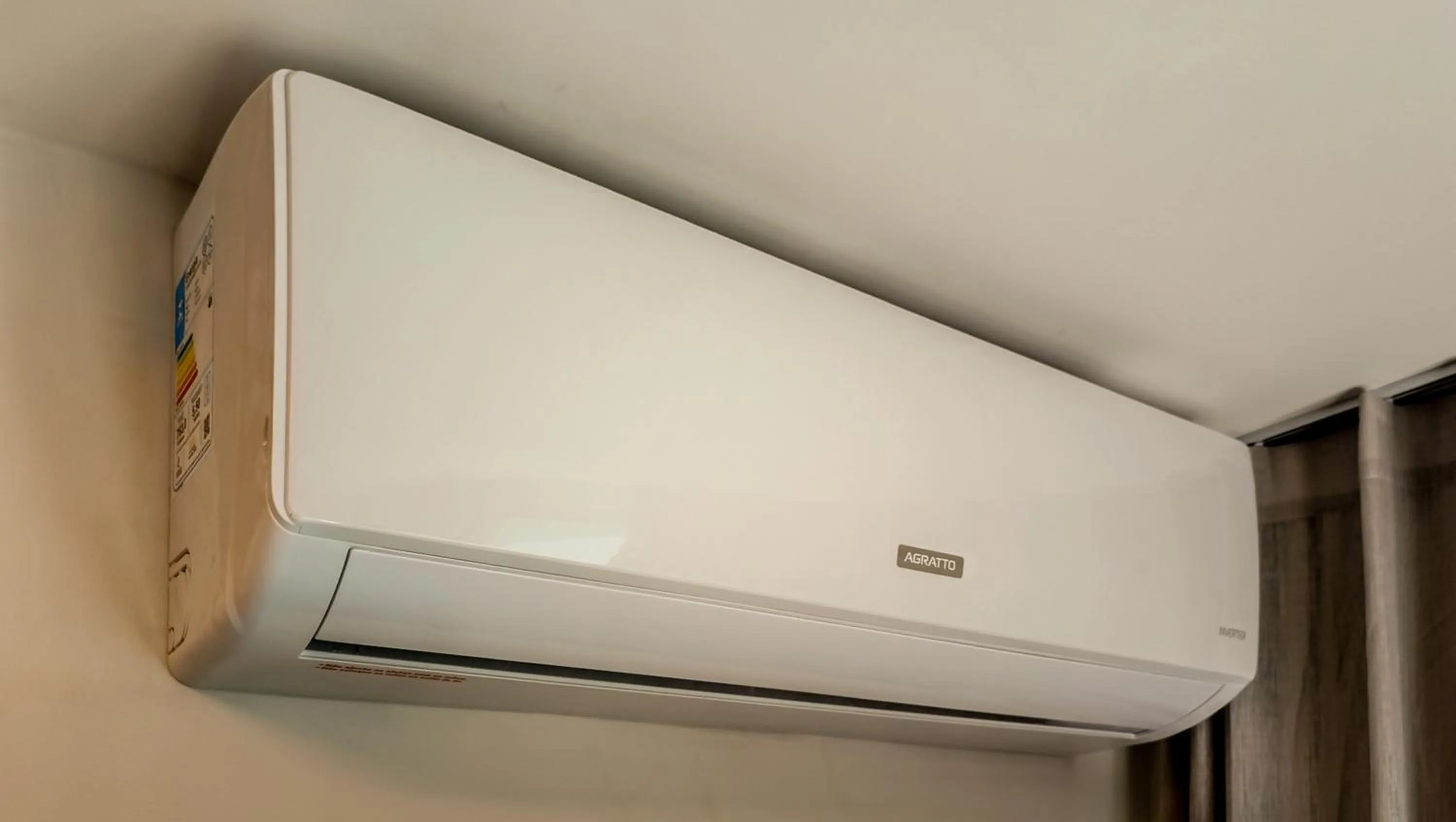 air conditioner in RN Studio Premium
