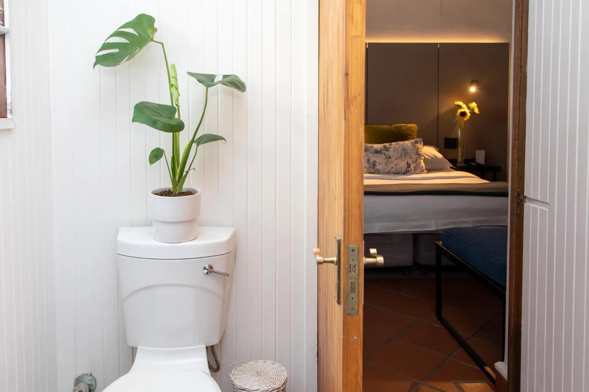 Bathroom in Loddey`s Guest House - by Beach Collection