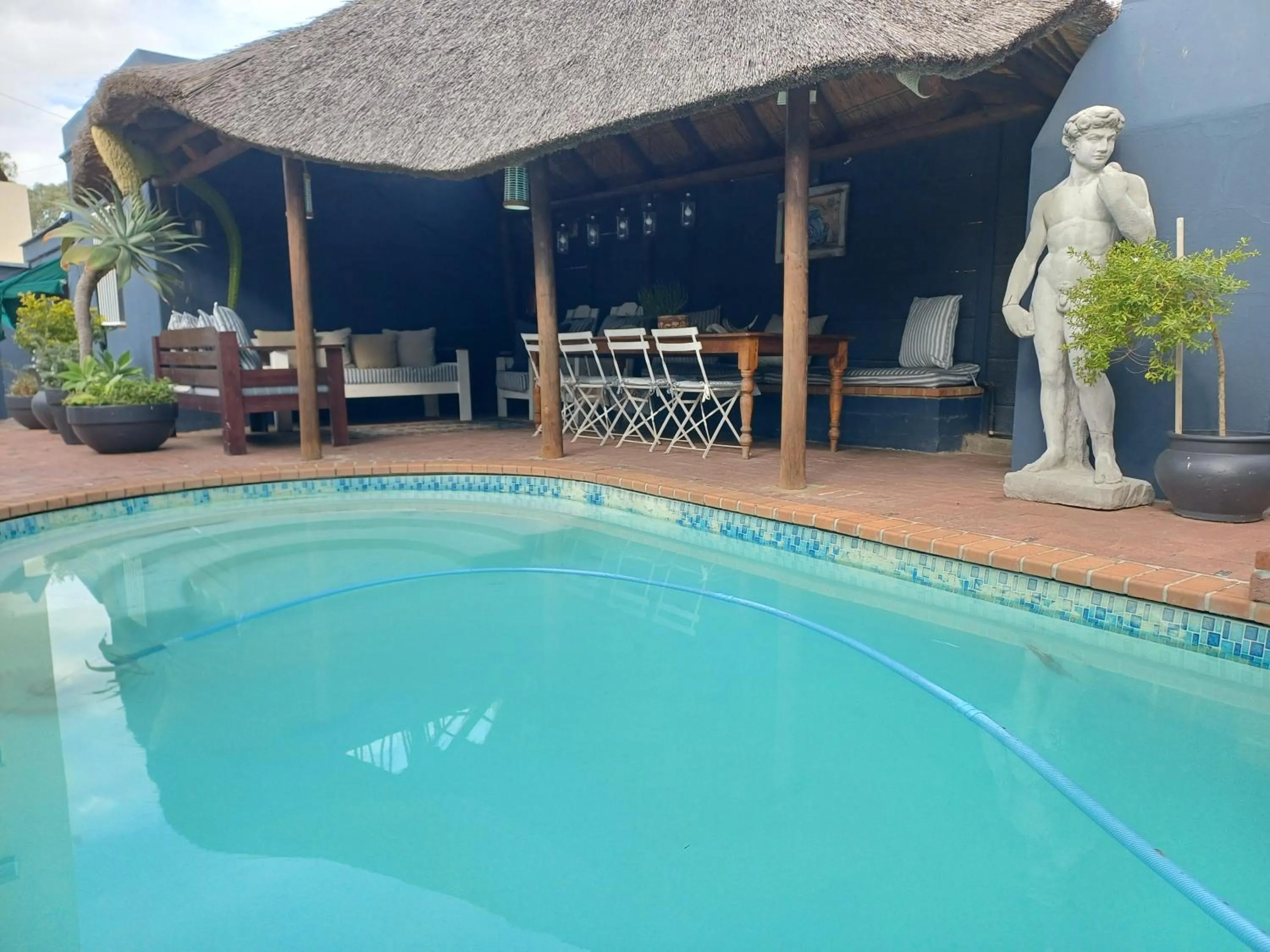 Loddey`s Guest House - by Beach Collection