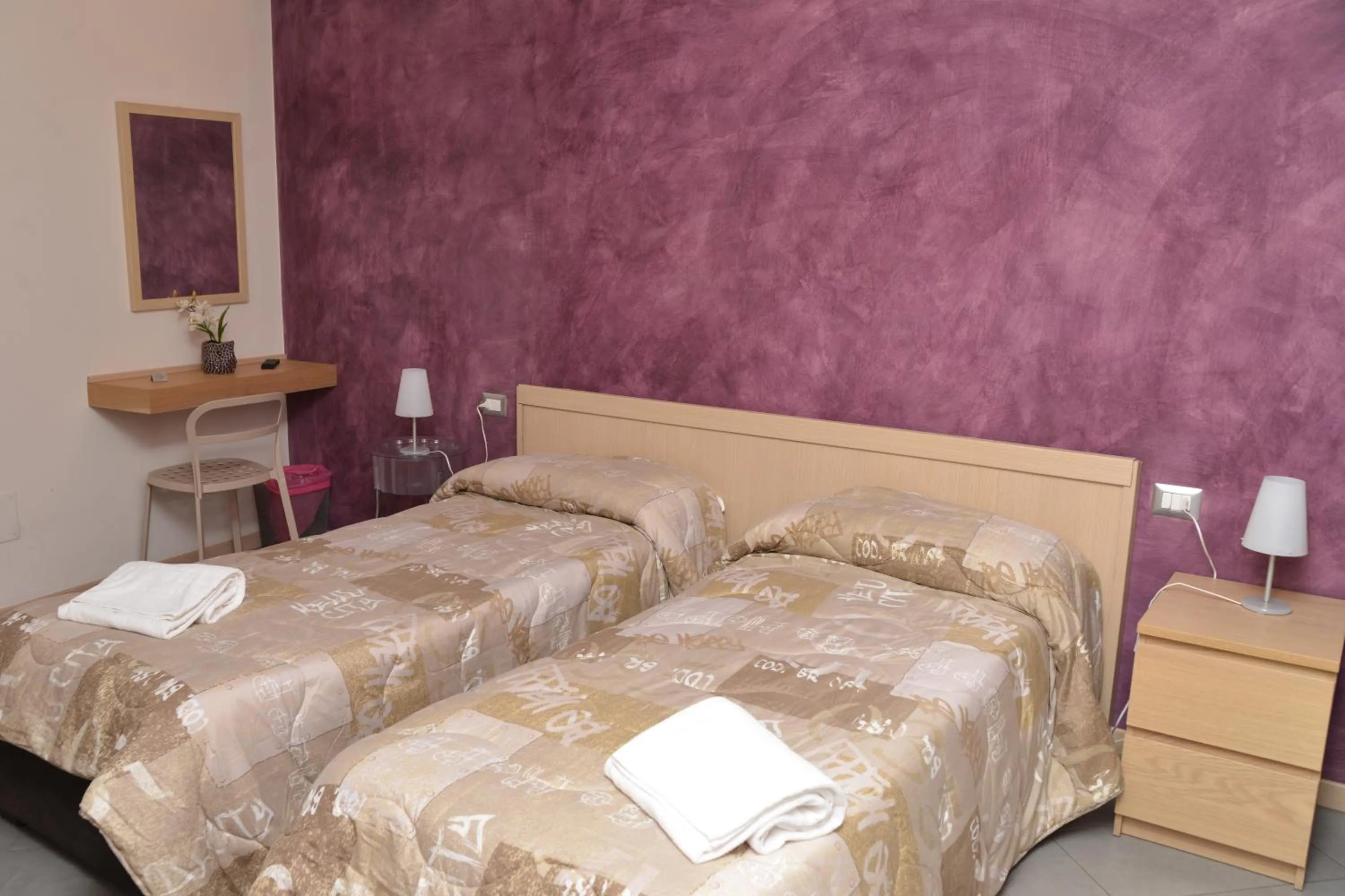 Bedroom, Bed in San Marciano