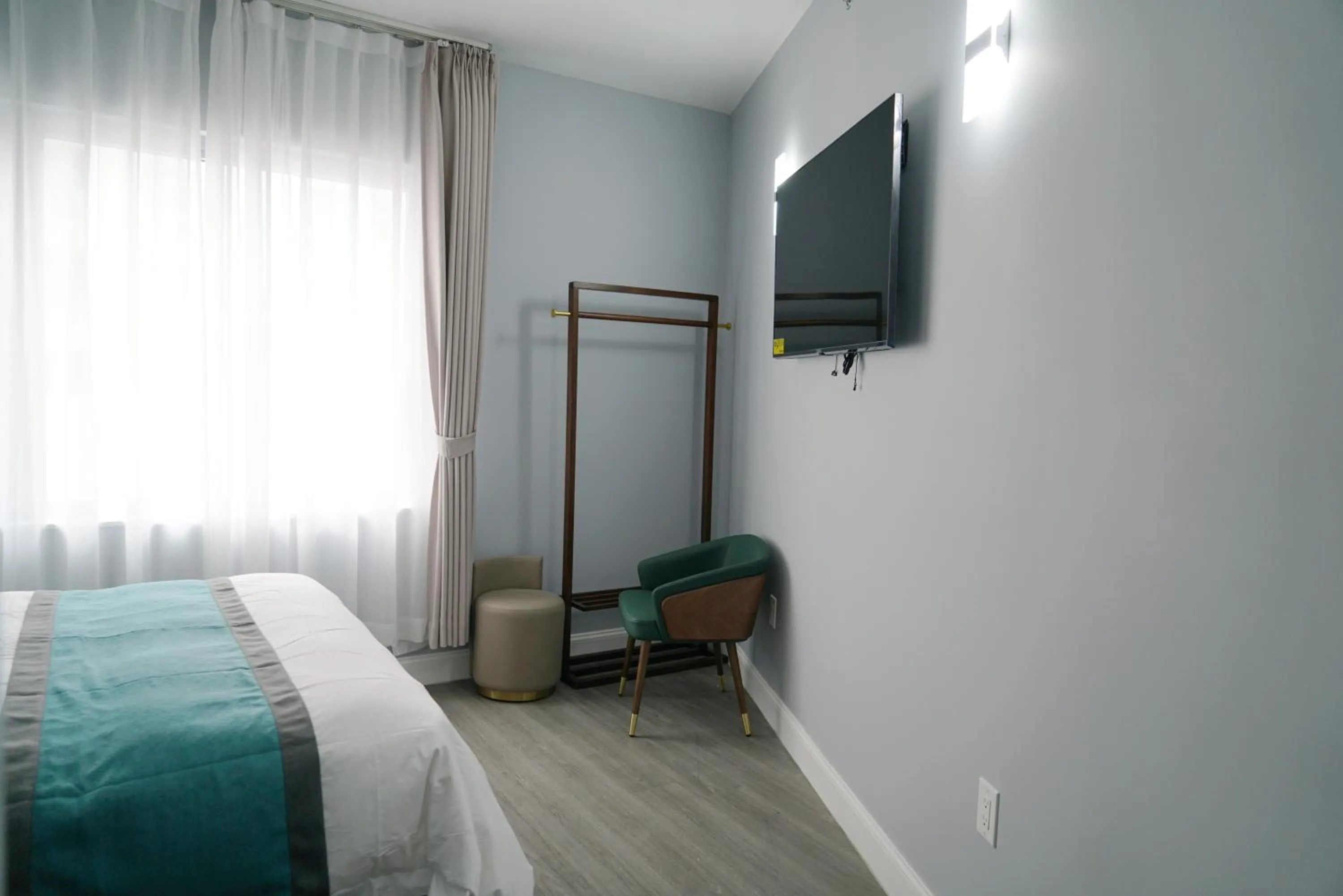 Bed in Starlight Hotel