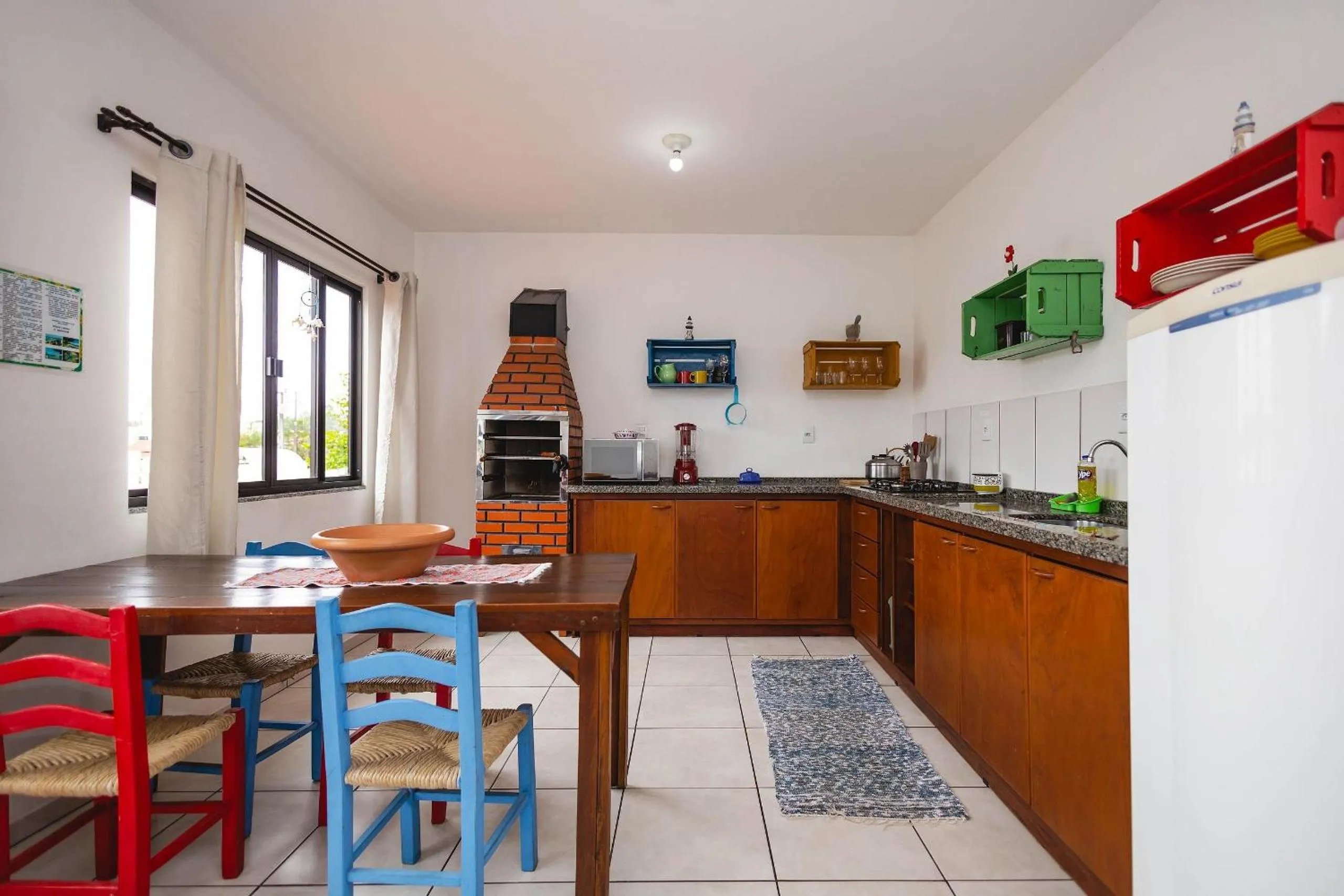 Kitchen or kitchenette in Refúgio encantador em Piçarras