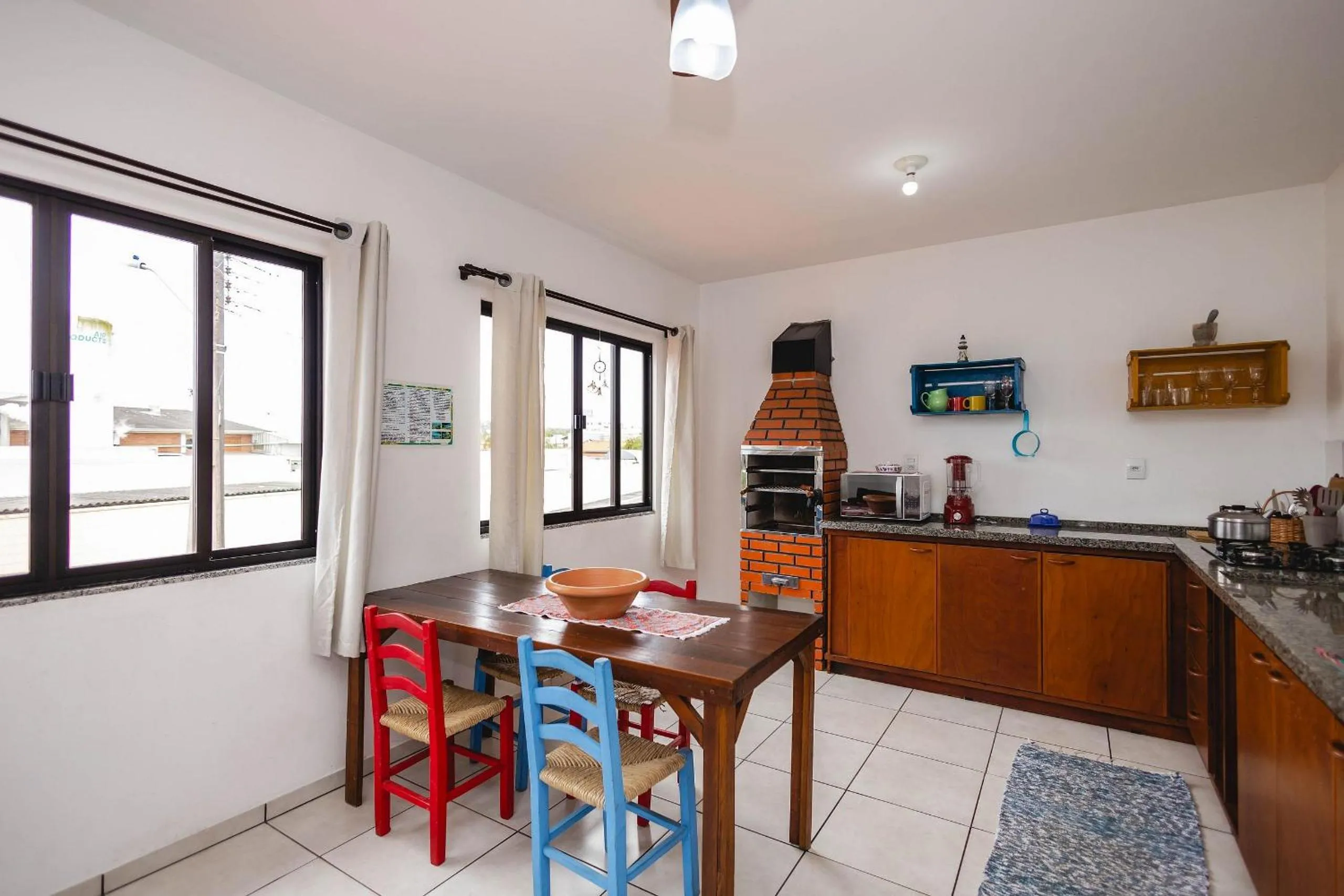 Kitchen or kitchenette in Refúgio encantador em Piçarras