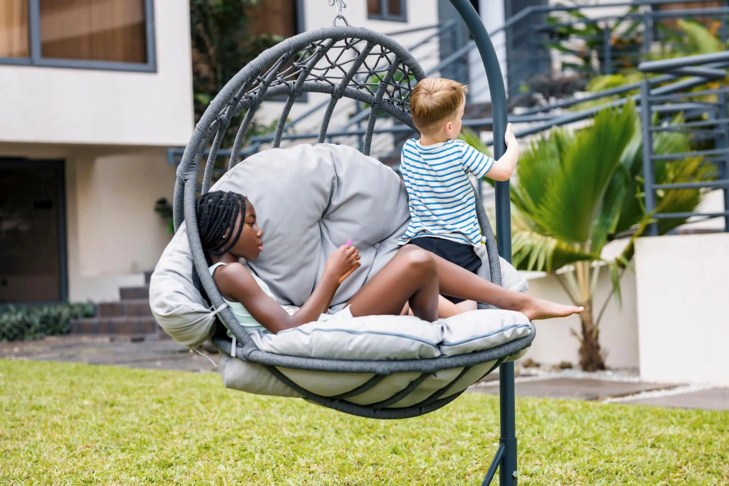 People in Veronique Heights