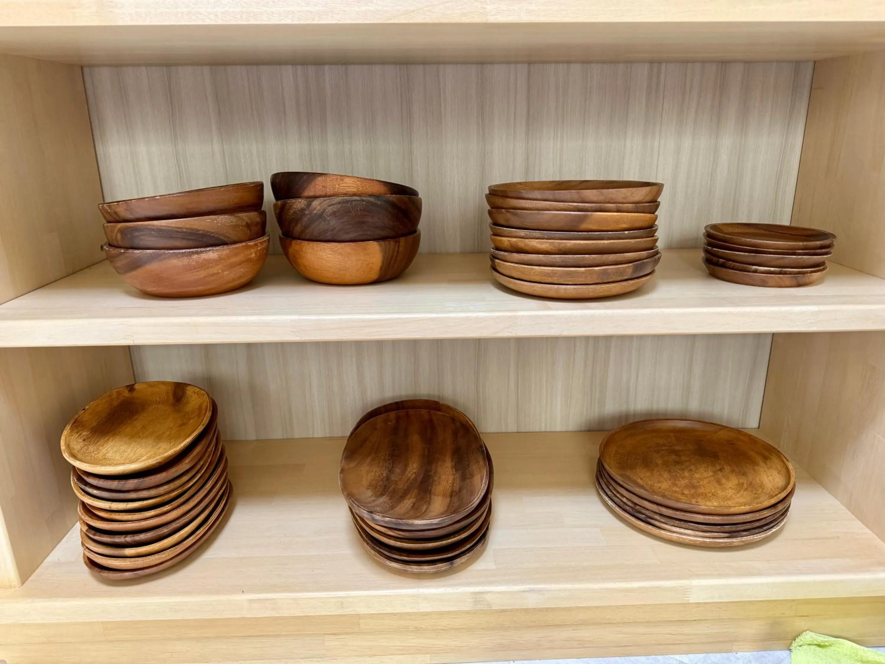 Communal kitchen in Hotel Ishigaki and Chikonkiya