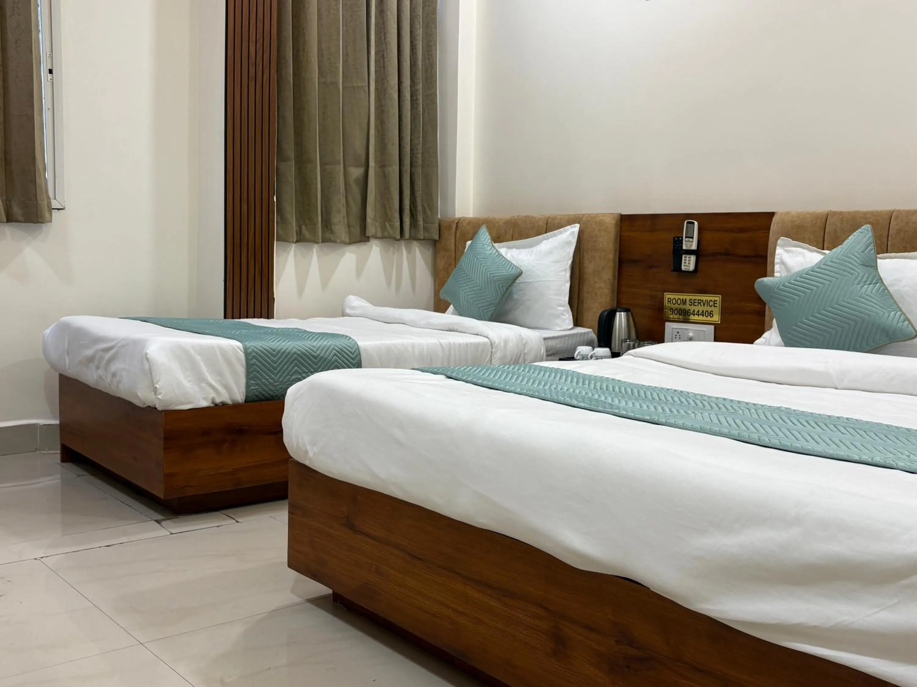 Bed in Hotel Anantshree Inn Shree Mahakaleshwar Temple Ujjain