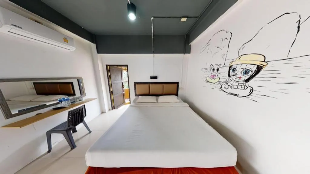 Bed in Hometel Hotel