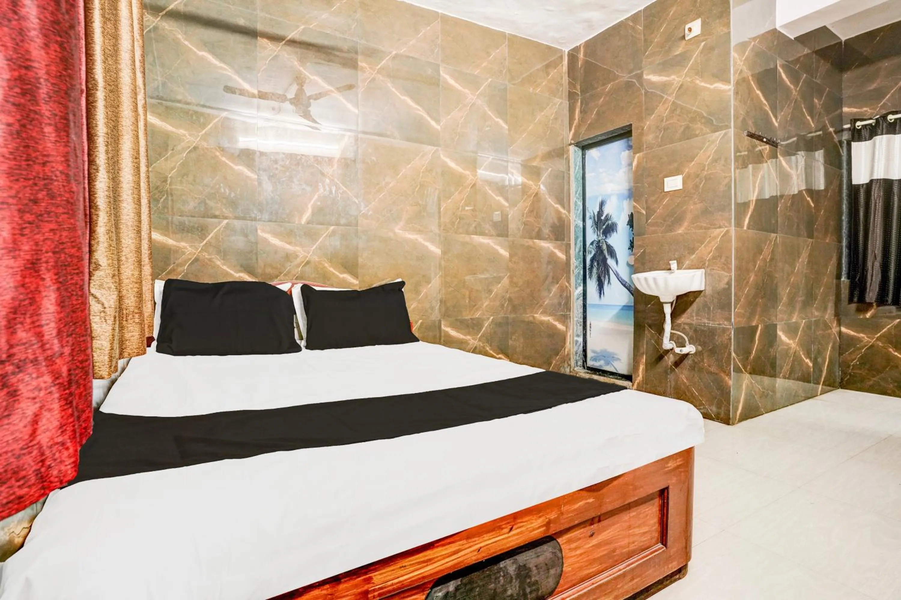 Bedroom, Bed in Hotel O Tulsi Resort