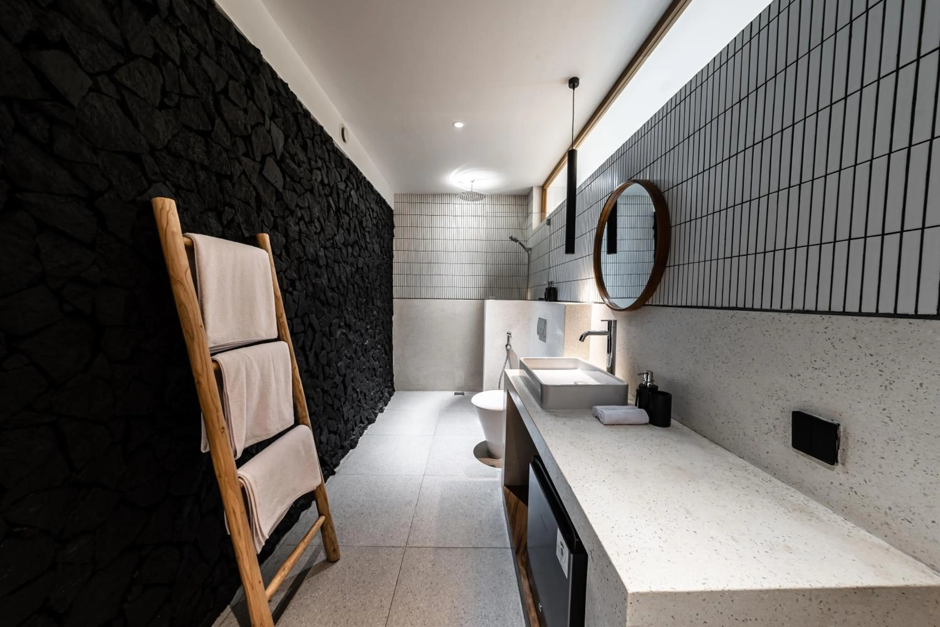 Shower in Happiness Apartments Bali Ubud