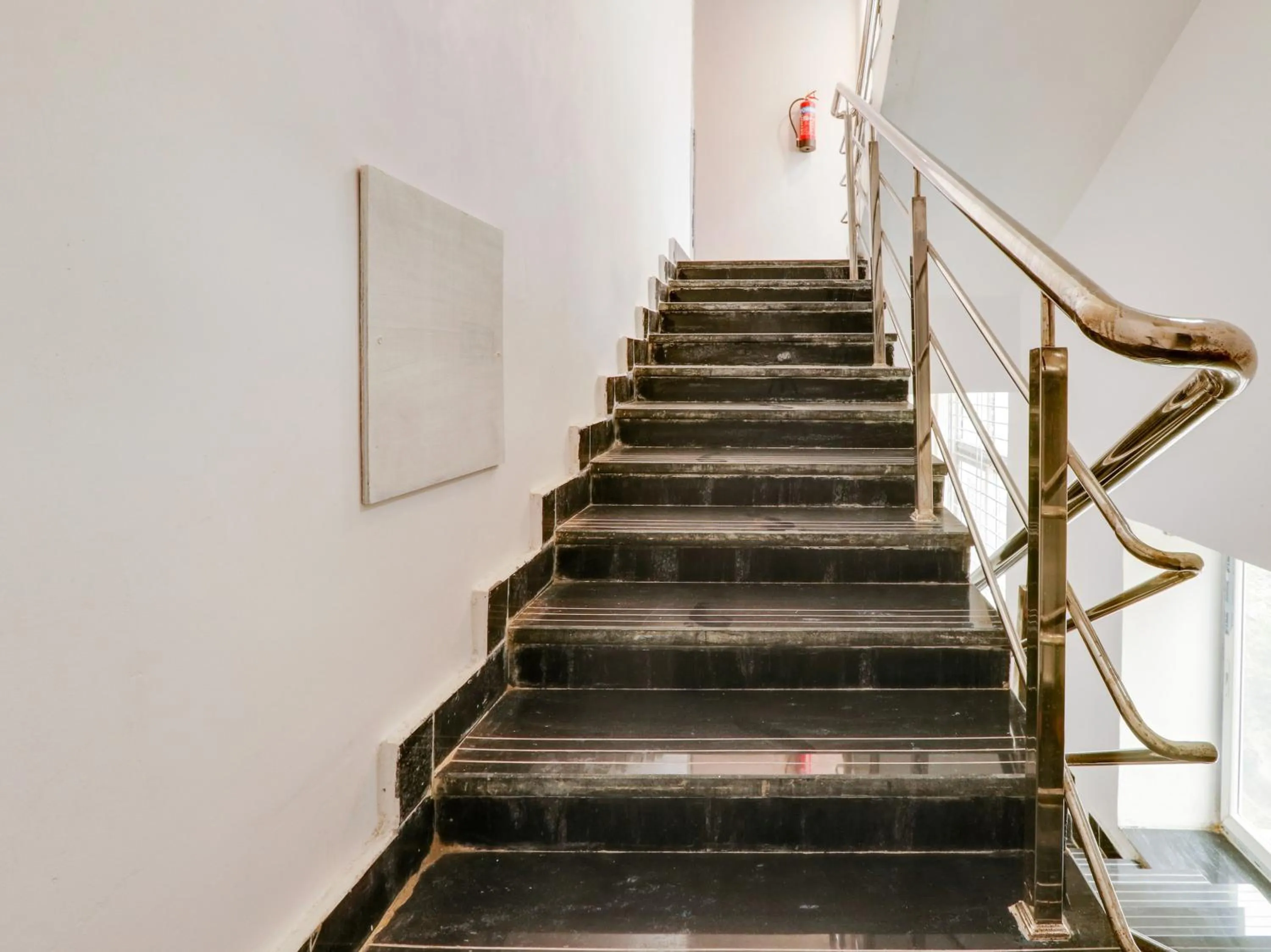 Lobby or reception in Super Collection O White Ridge Kamineni