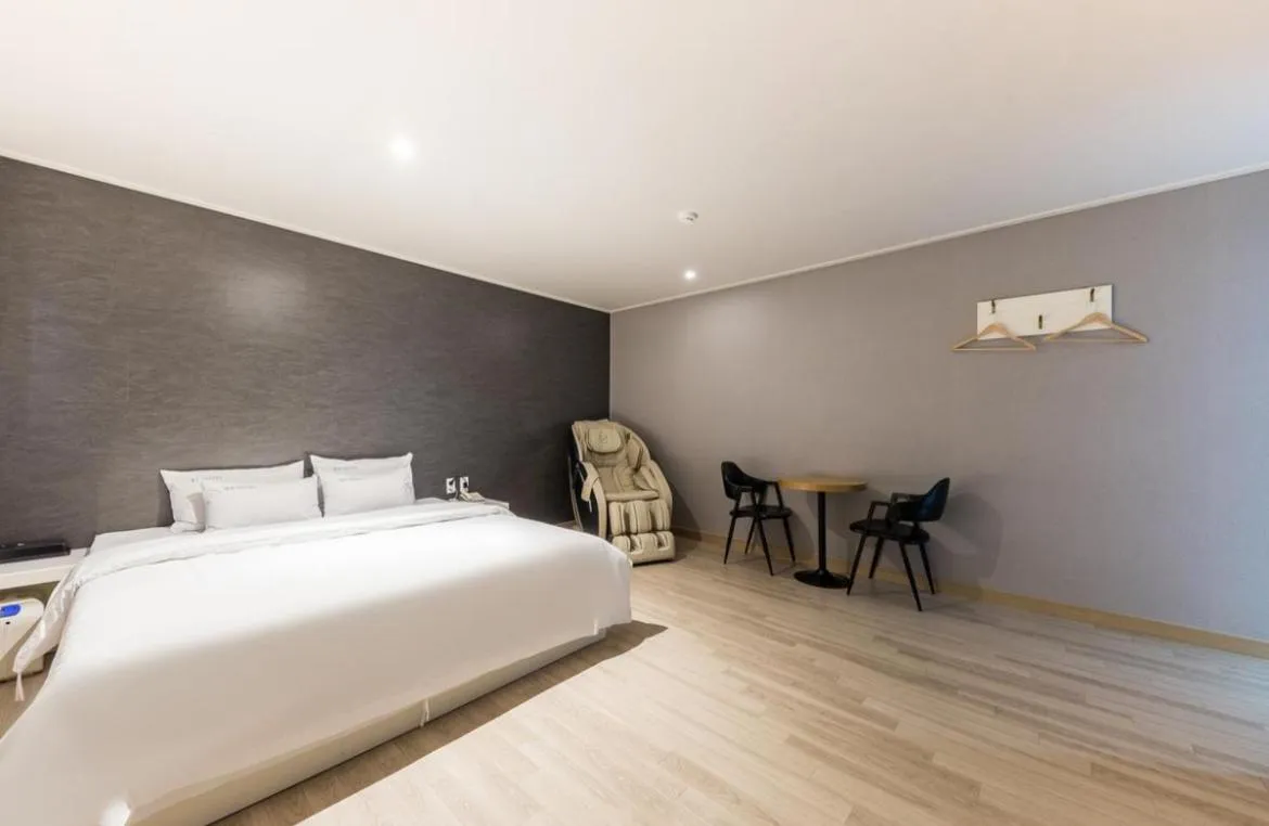 Bed in Daesan Hotel