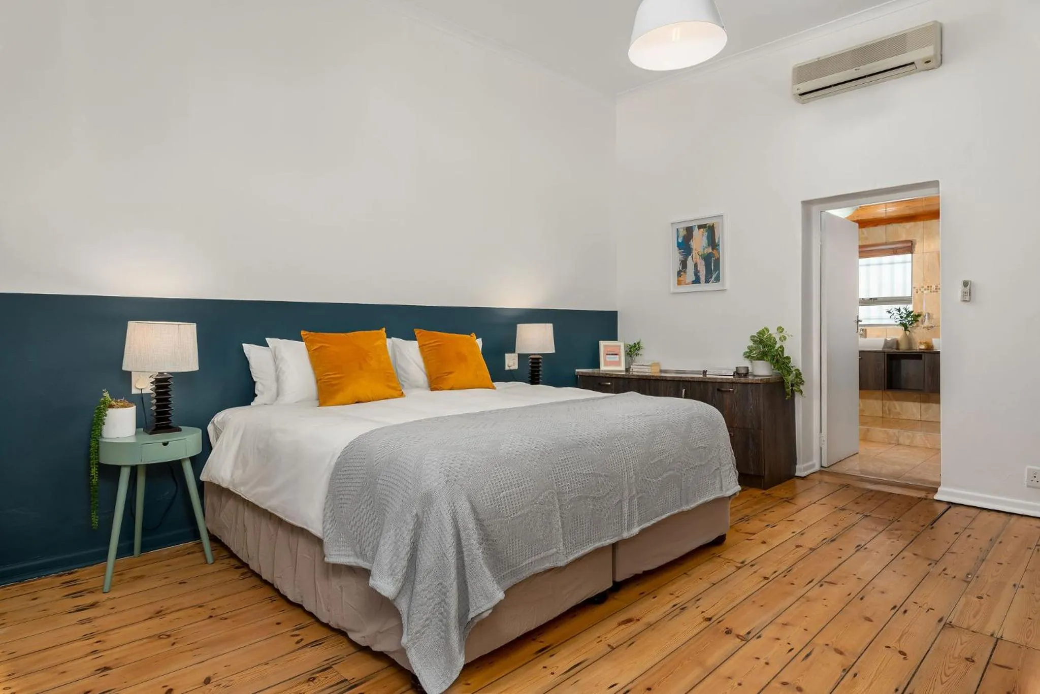 Bed in Neighbourgood Ravenscraig