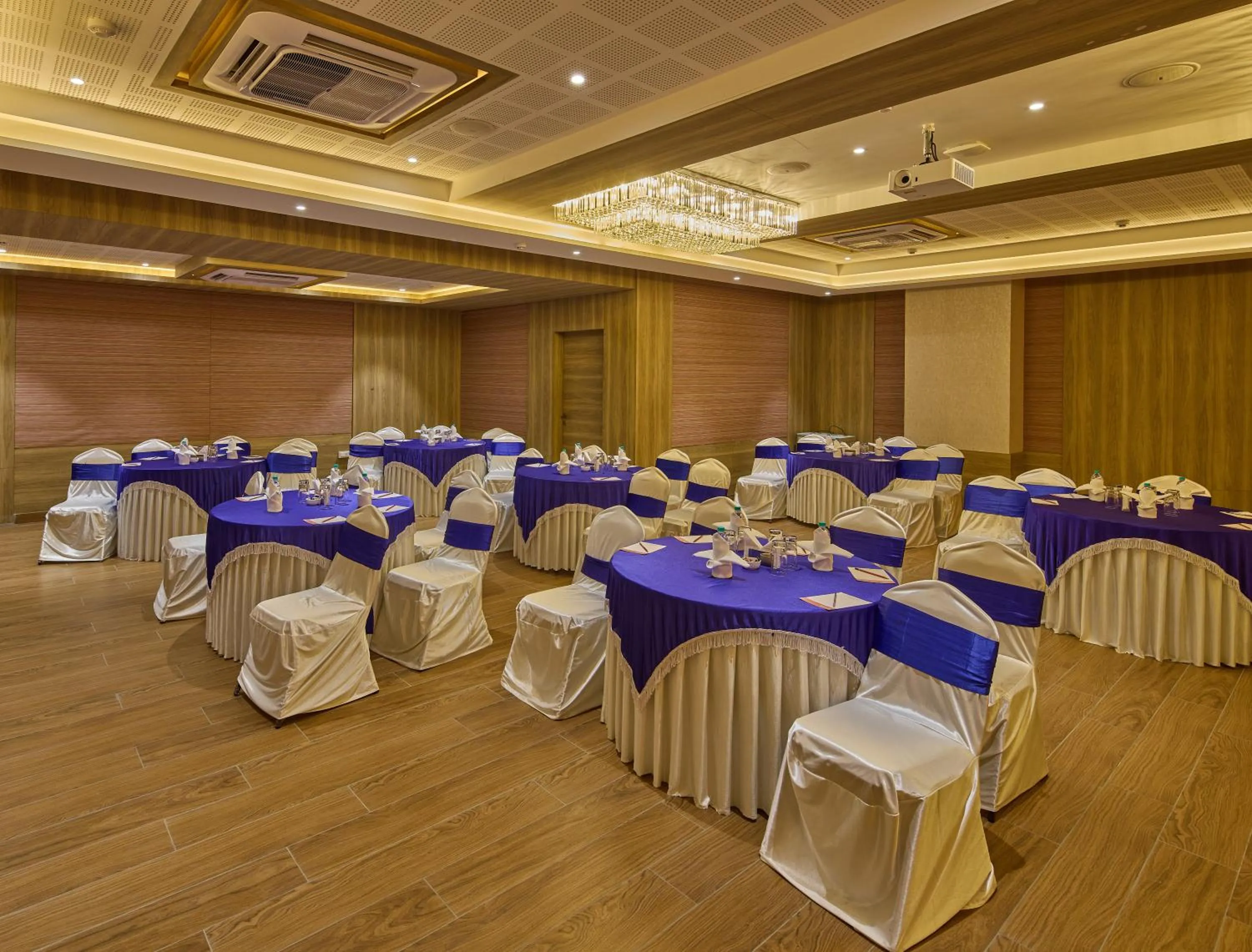 Banquet/Function facilities in Grand Continent Hosur A Sarovar Portico Affiliate Hotel