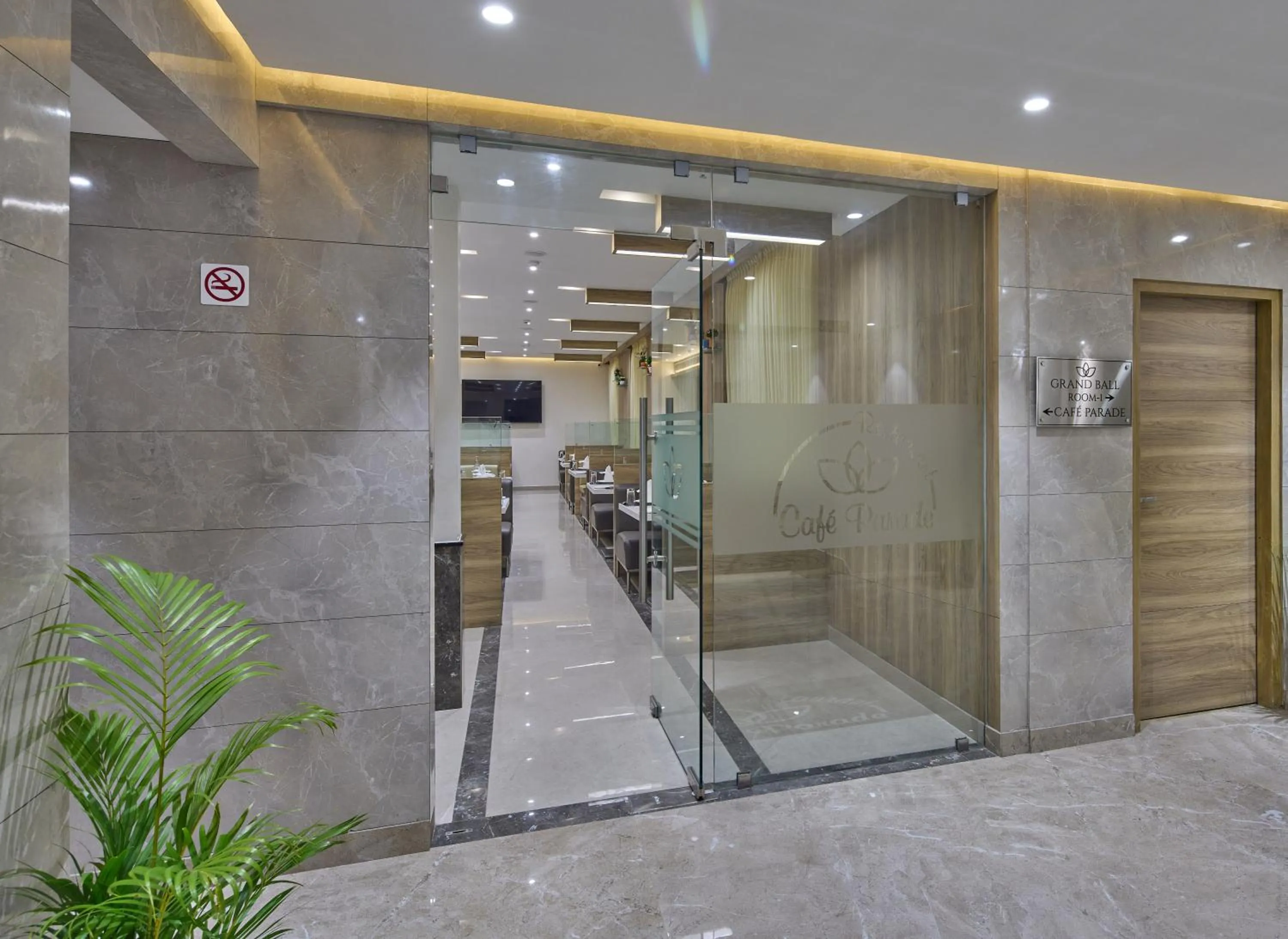 elevator in Grand Continent Hosur A Sarovar Portico Affiliate Hotel
