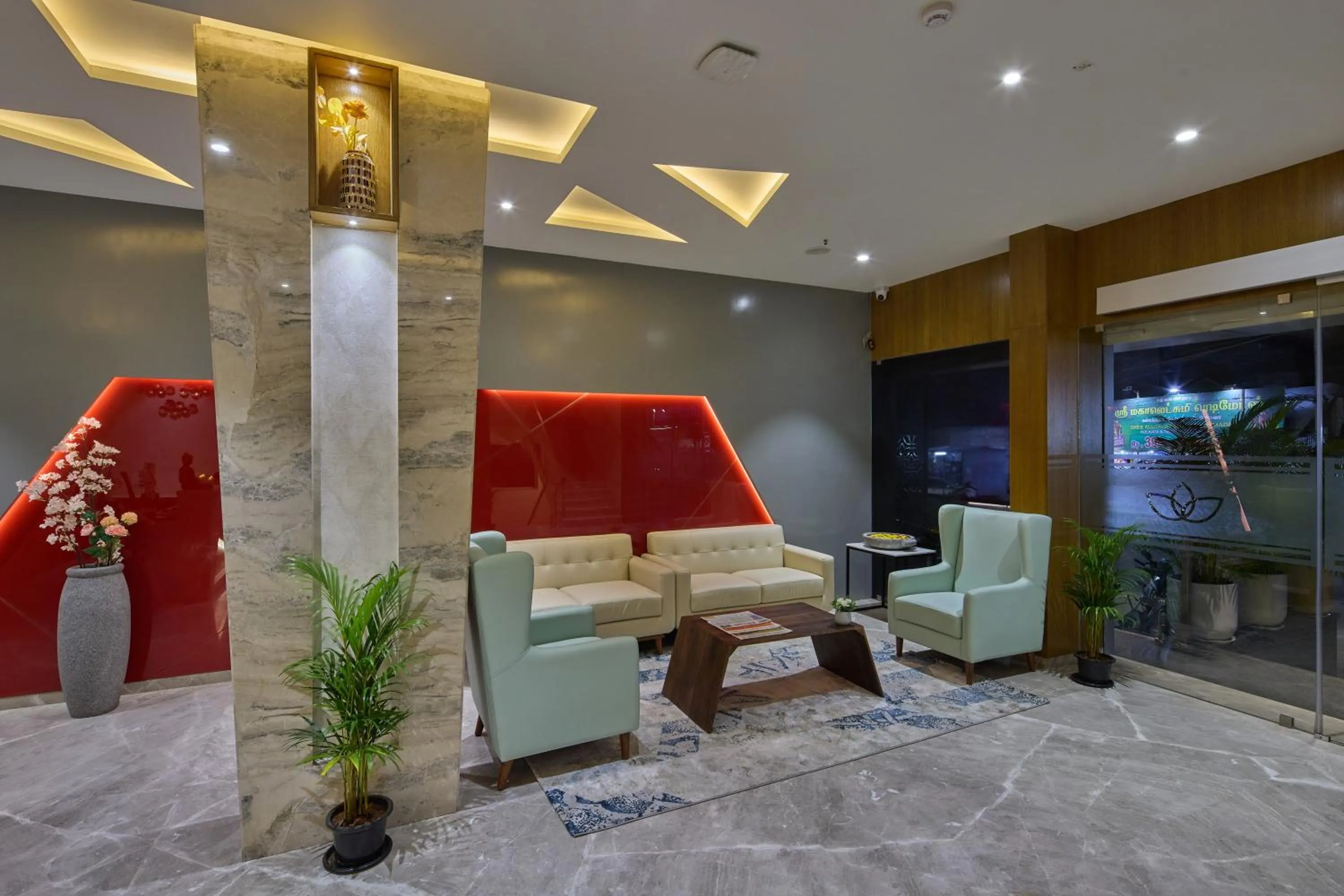 Lobby or reception in Grand Continent Hosur A Sarovar Portico Affiliate Hotel