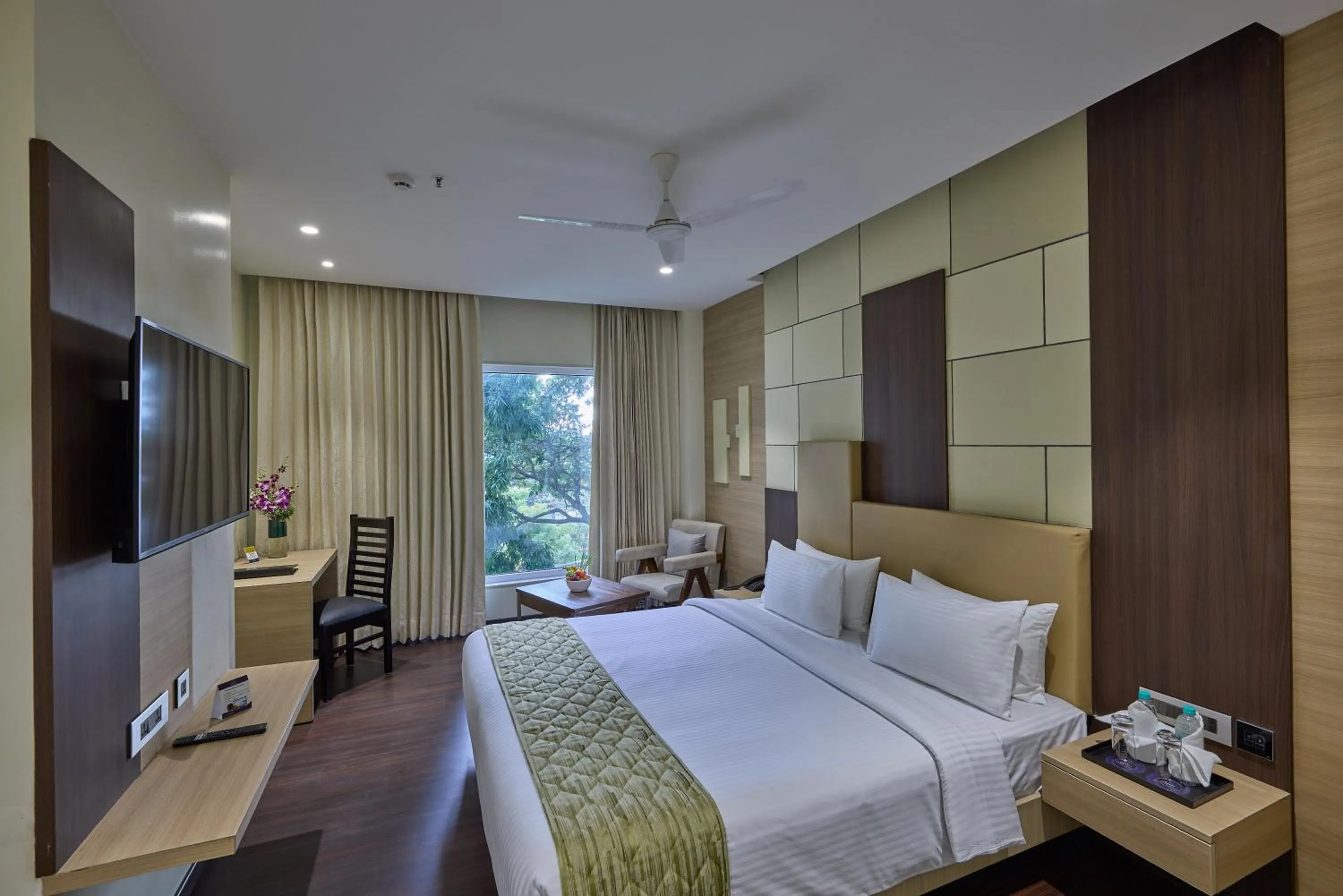 Bedroom, Bed in Grand Continent Hosur A Sarovar Portico Affiliate Hotel