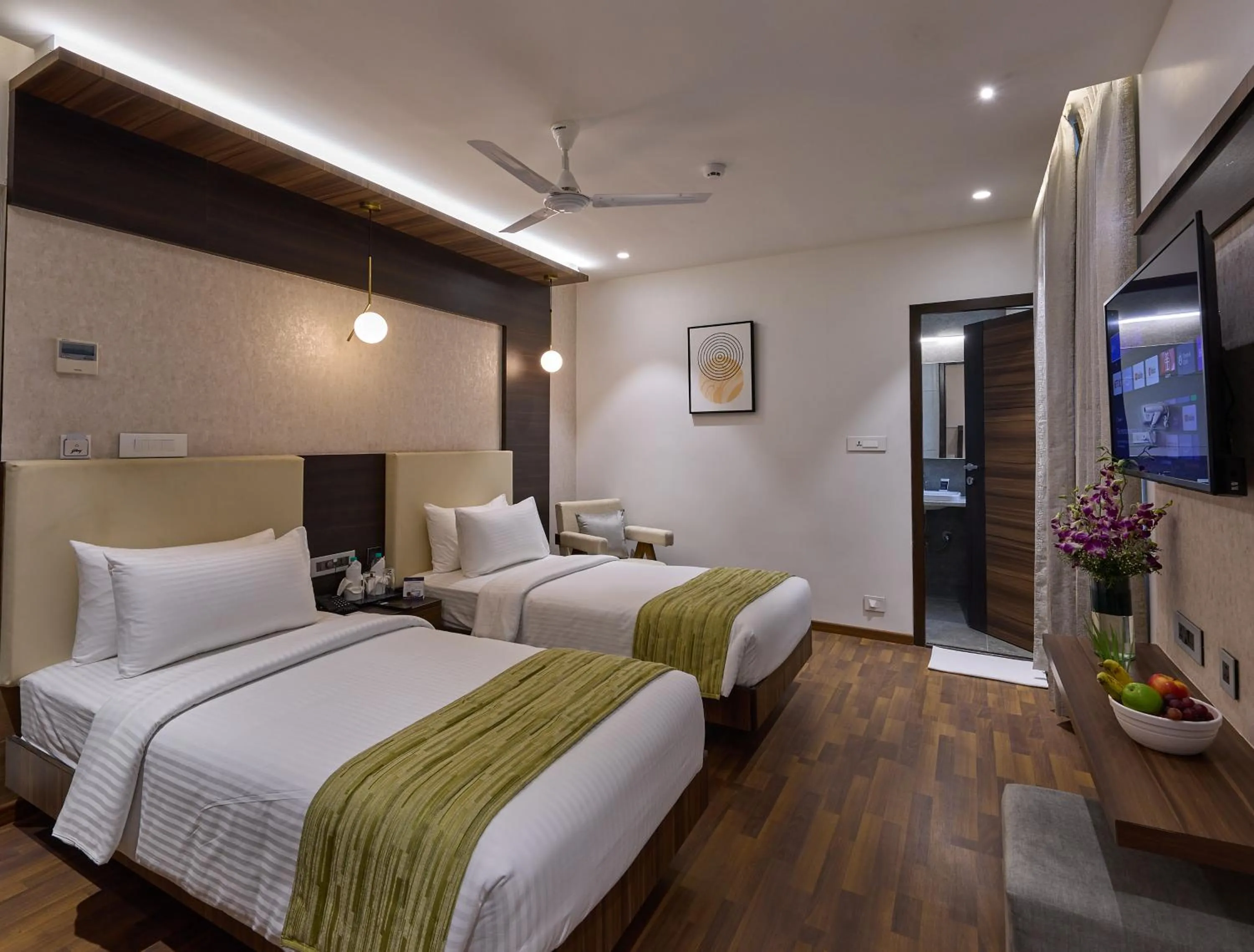 Bedroom, Bed in Grand Continent Hosur A Sarovar Portico Affiliate Hotel