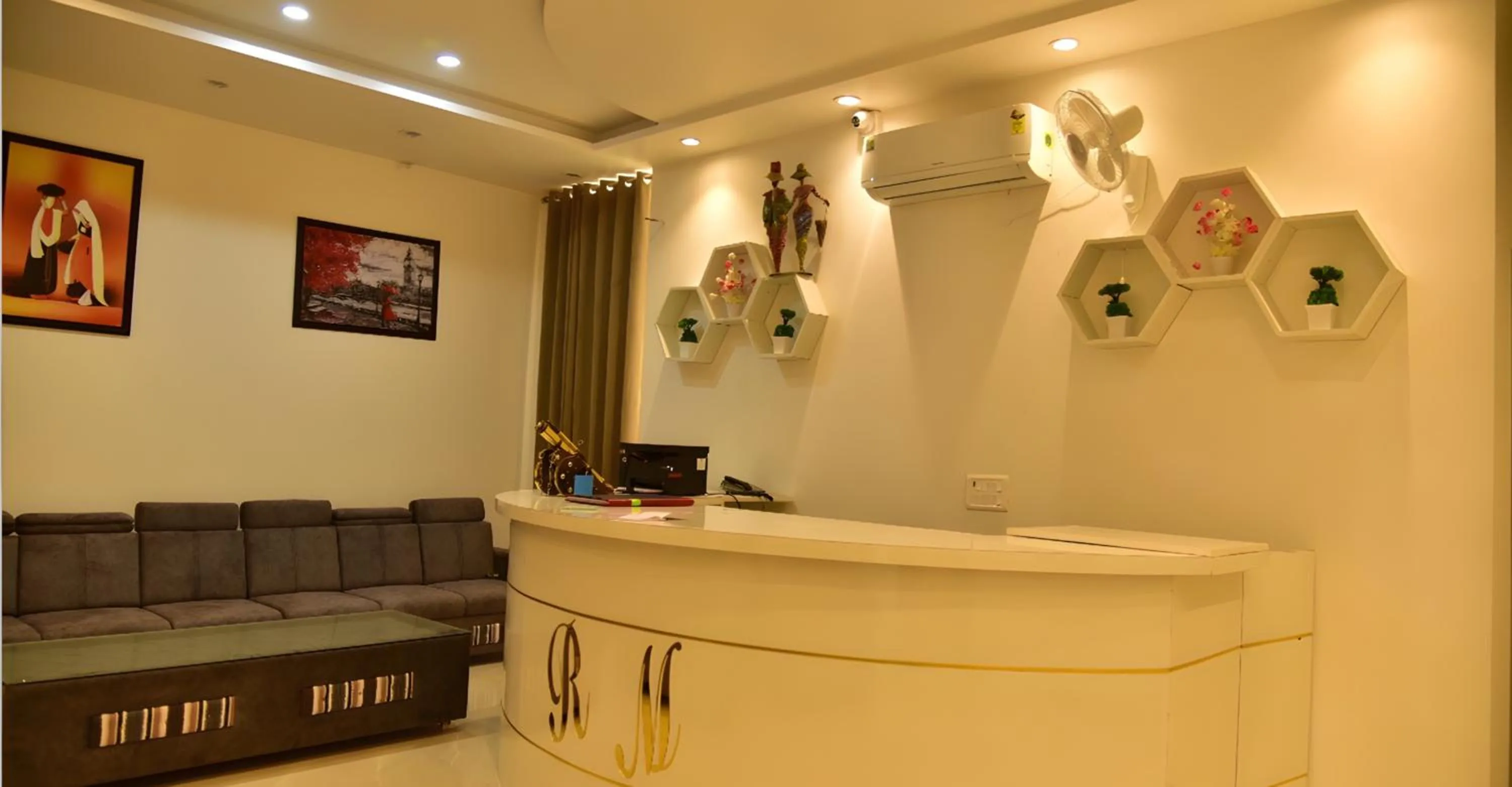 Property building in Radha Madhav Hotel & Banquet