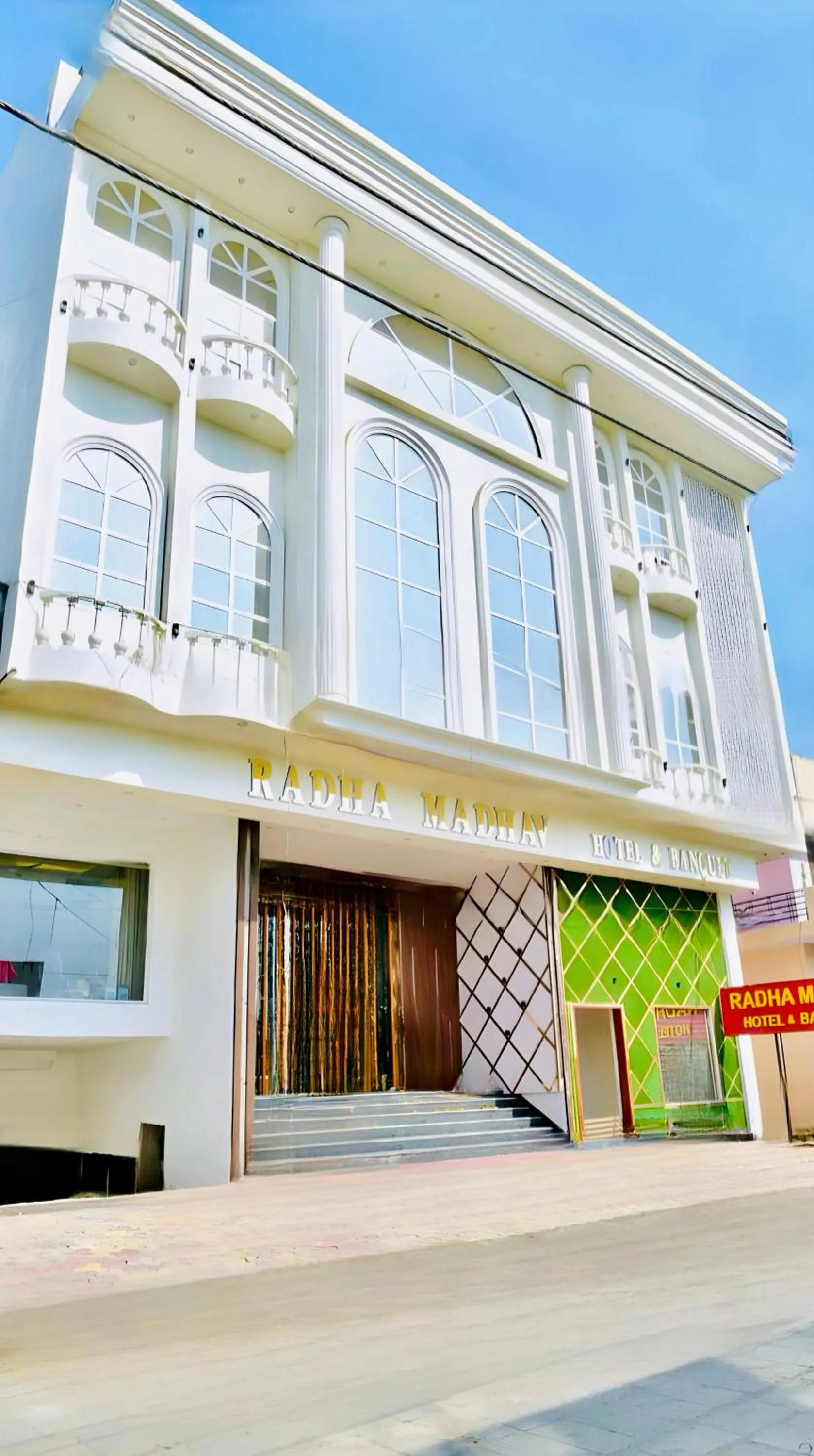 Property building in Radha Madhav Hotel & Banquet