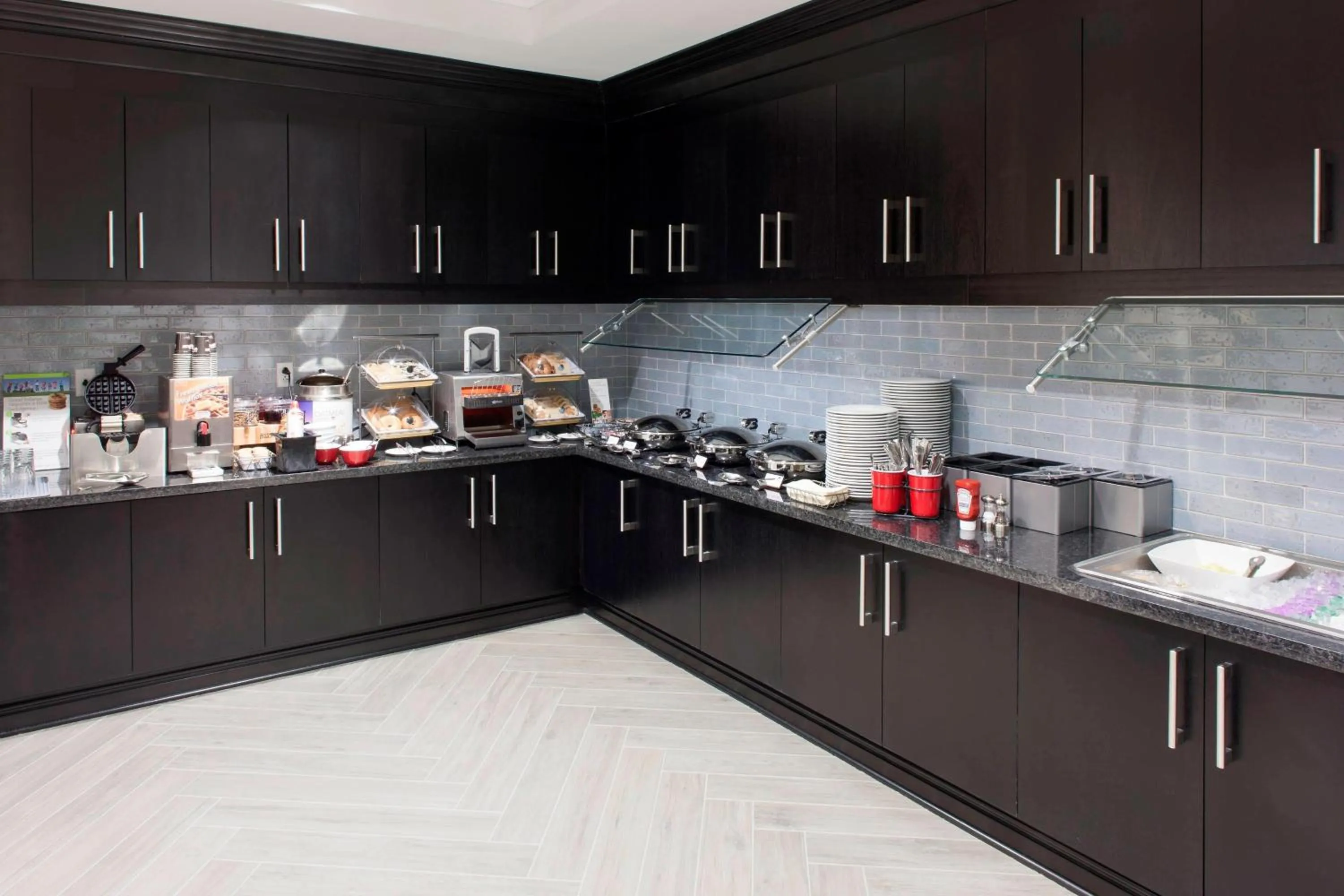 Breakfast in Residence Inn by Marriott Richmond Downtown