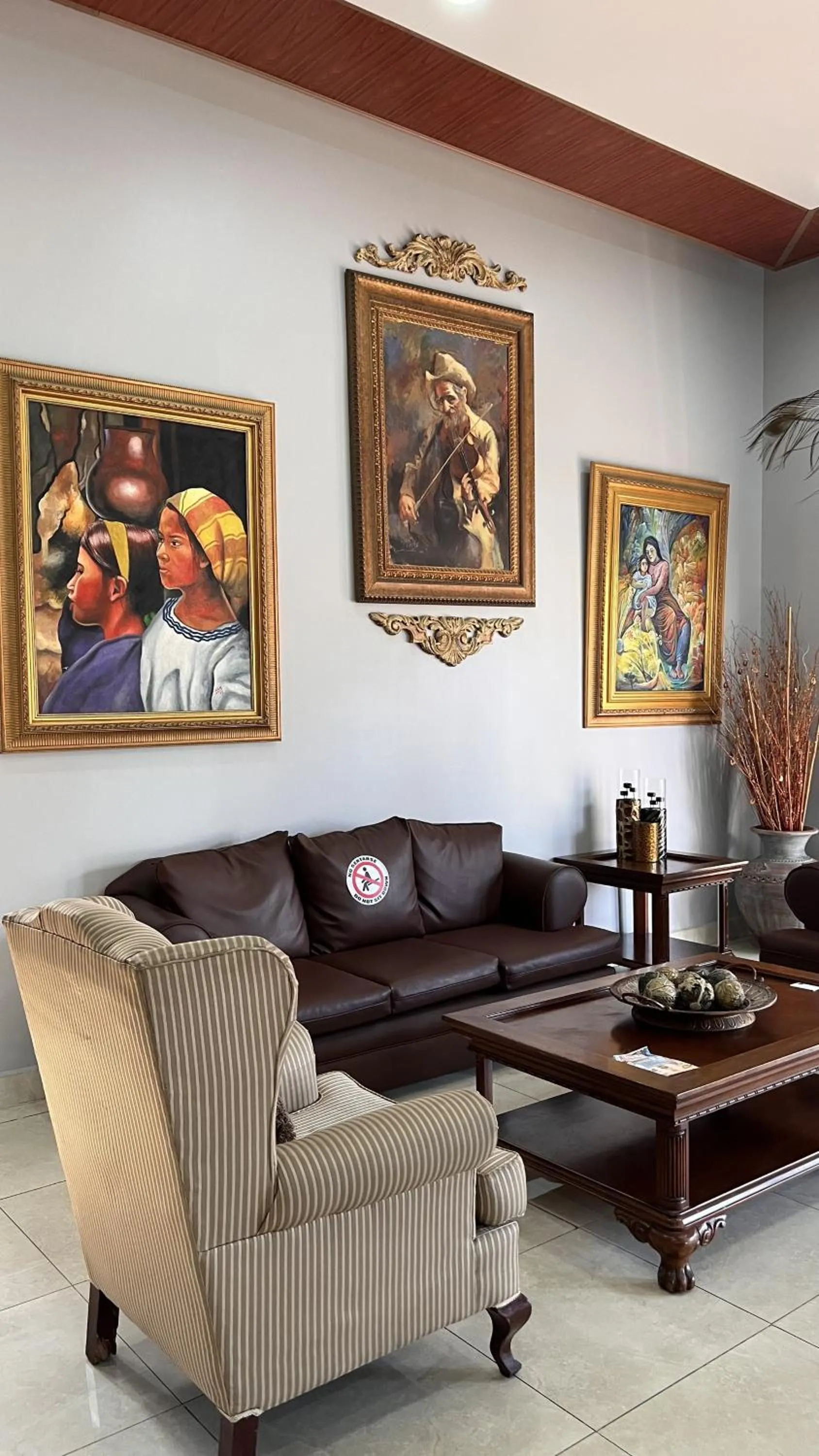 Living room in Hotel La Quinta