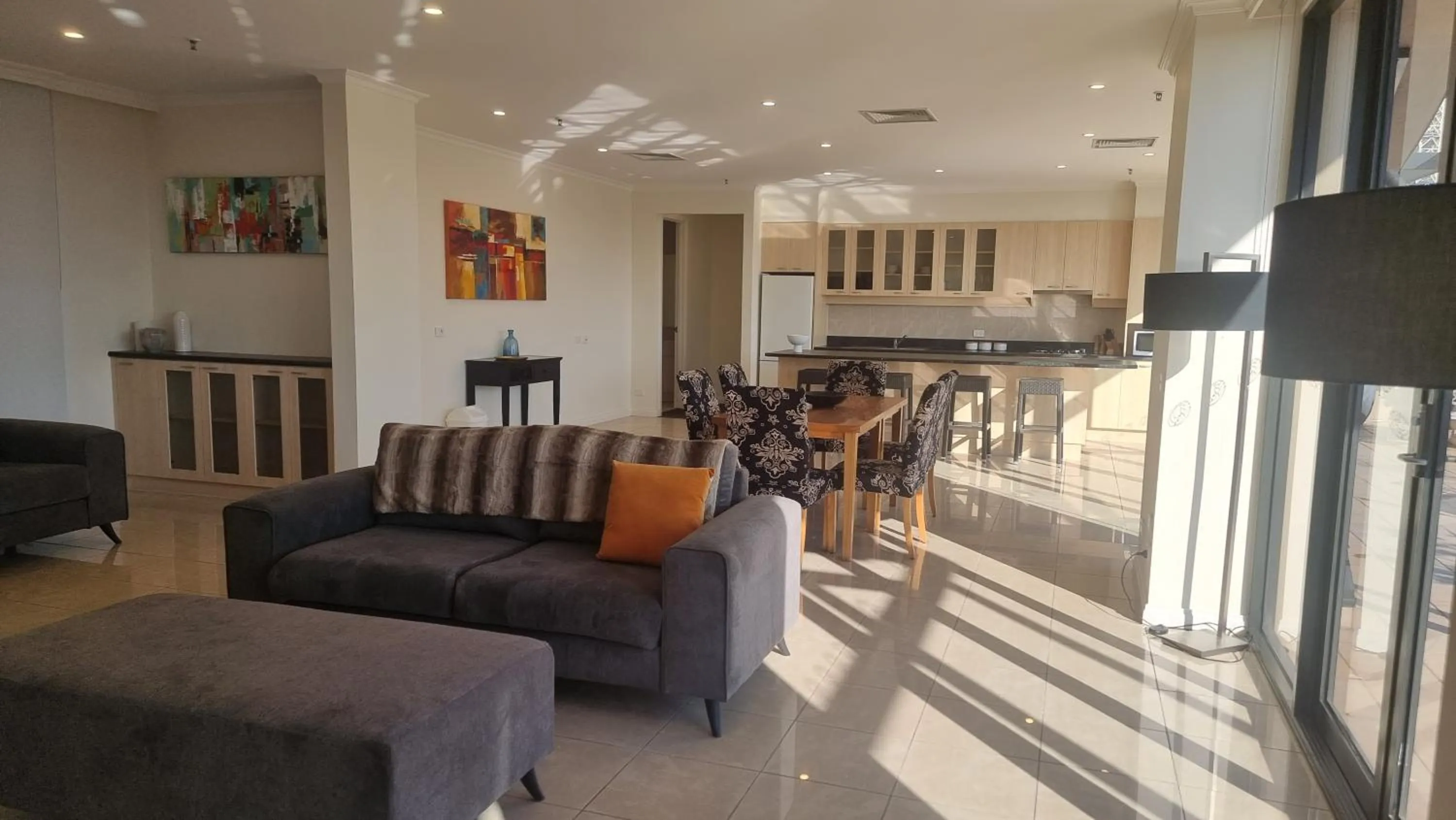 Living room in Melbourne Metropole Central Official