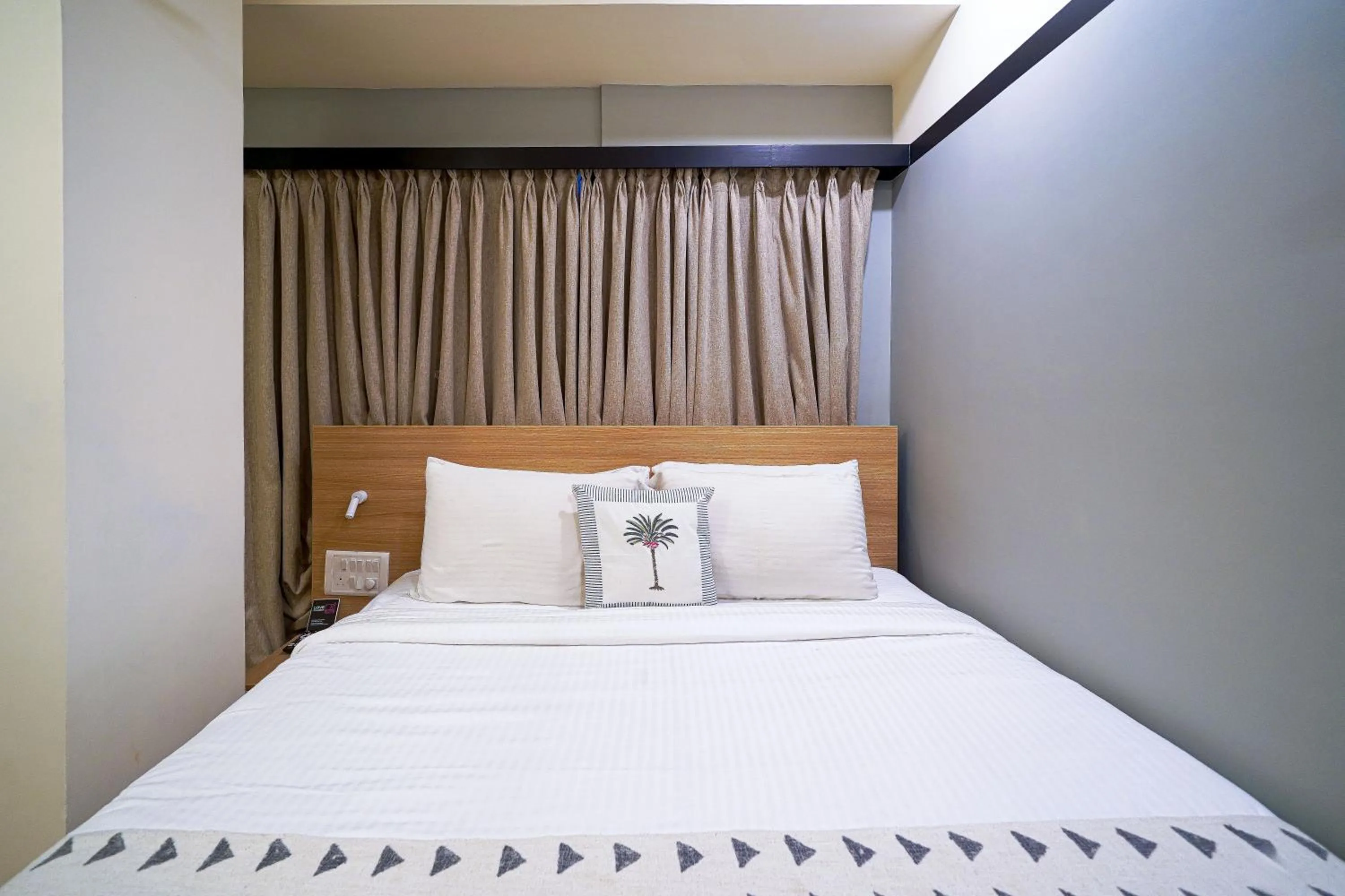 Bed in Olive Hotel Indiranagar 100Ft Road by Embassy Group