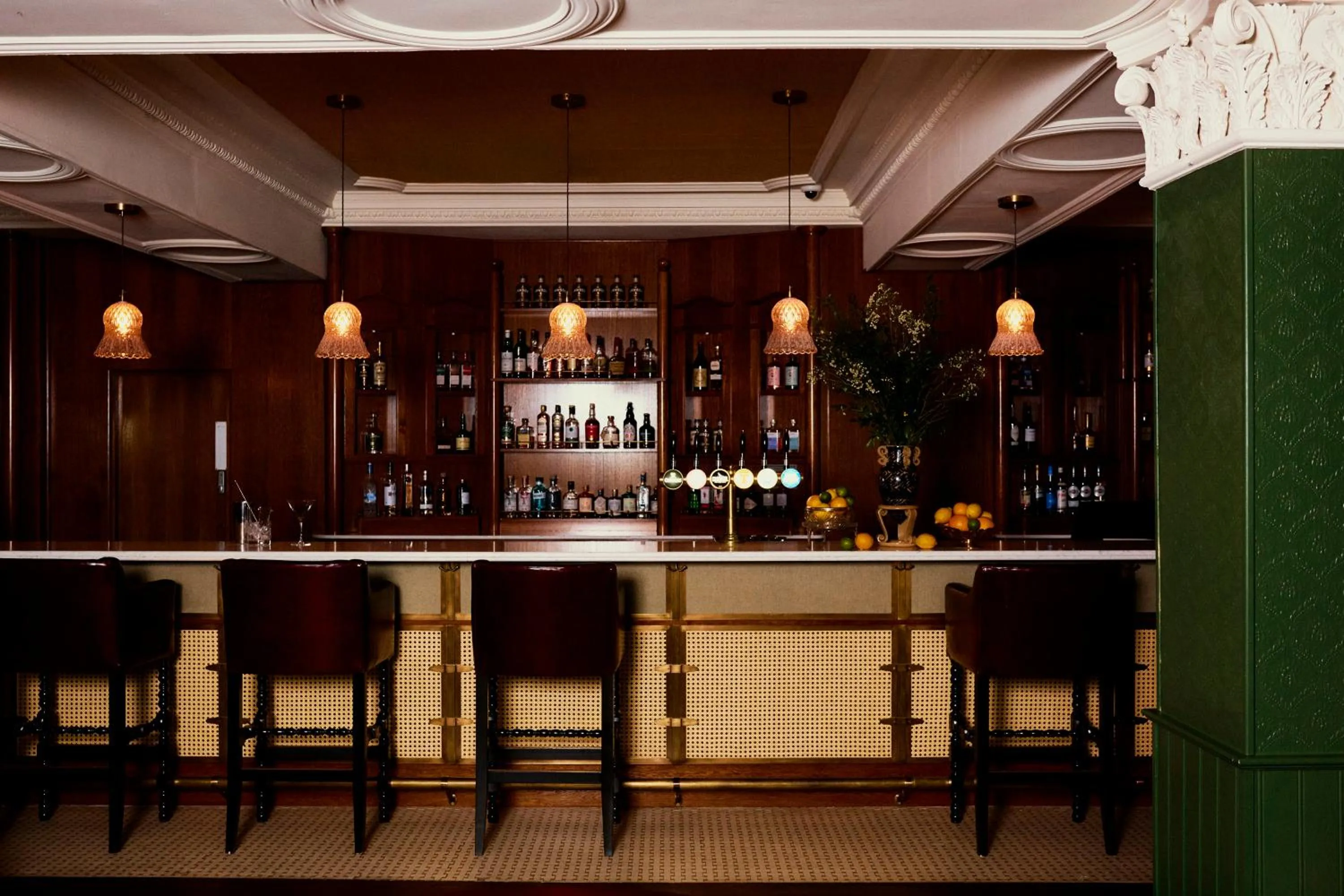 Lounge or bar in Slieve Donard