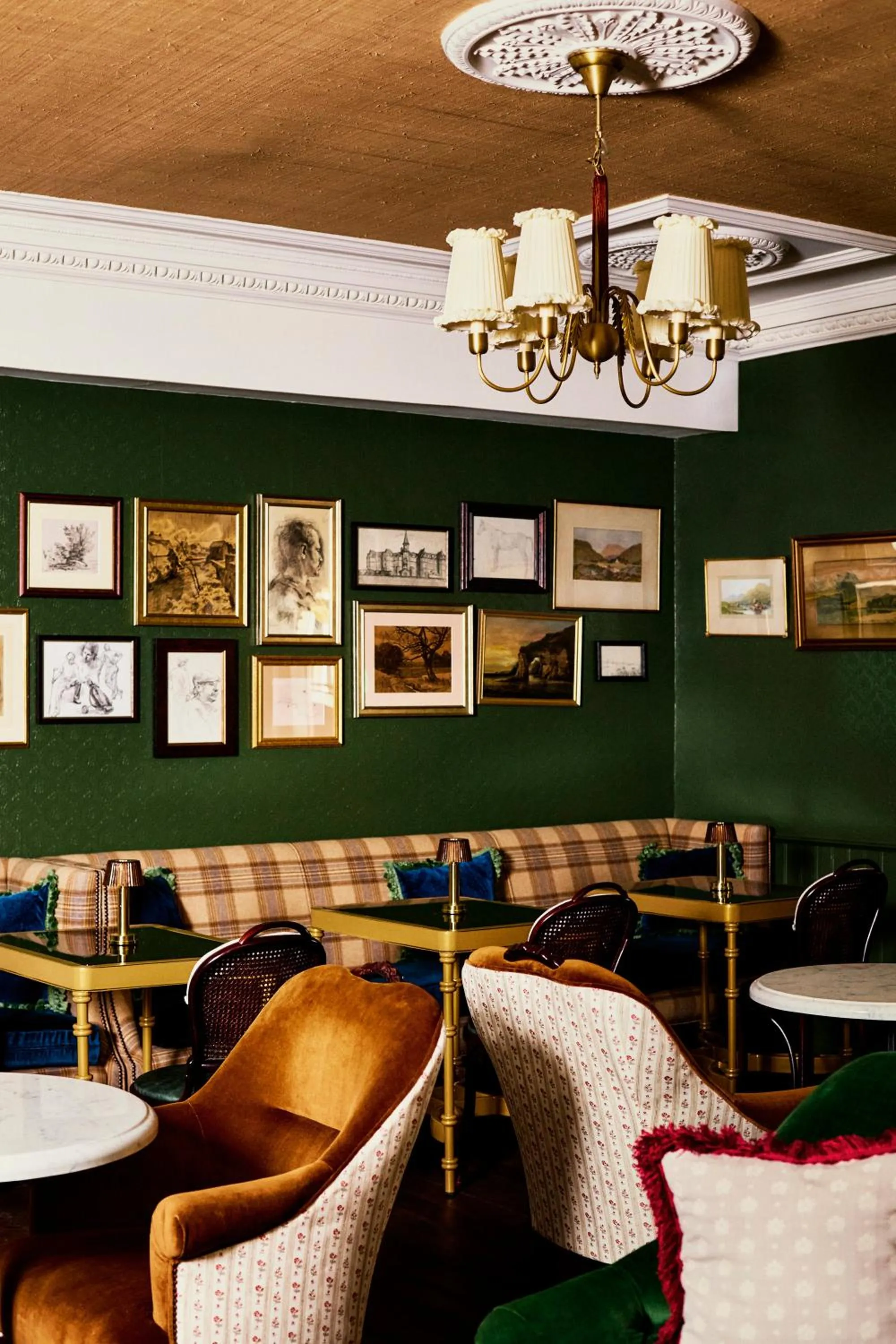 Restaurant/places to eat in Slieve Donard